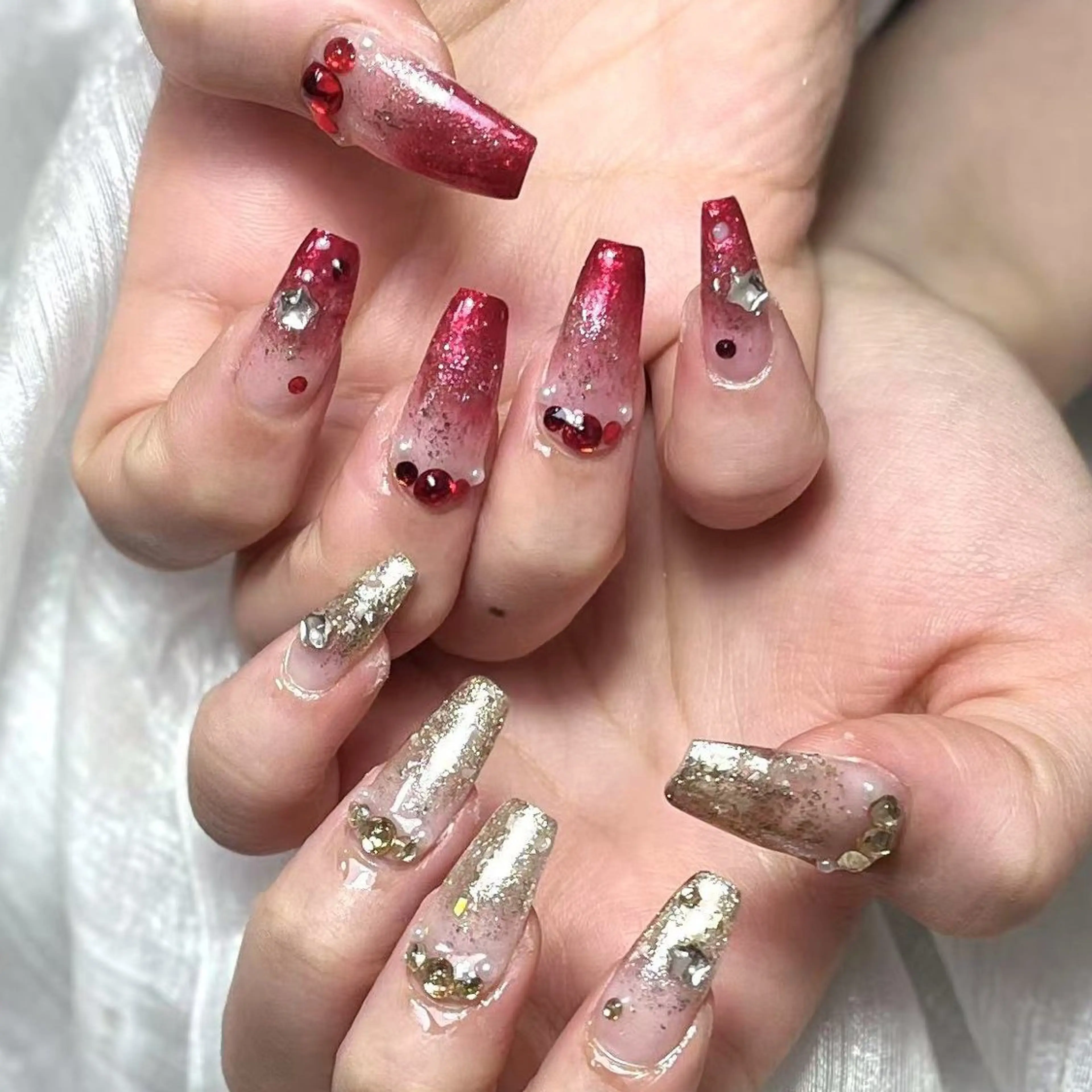 セミロング ハンドネイル DIAMOND Nail☁️のネイルデザイン
