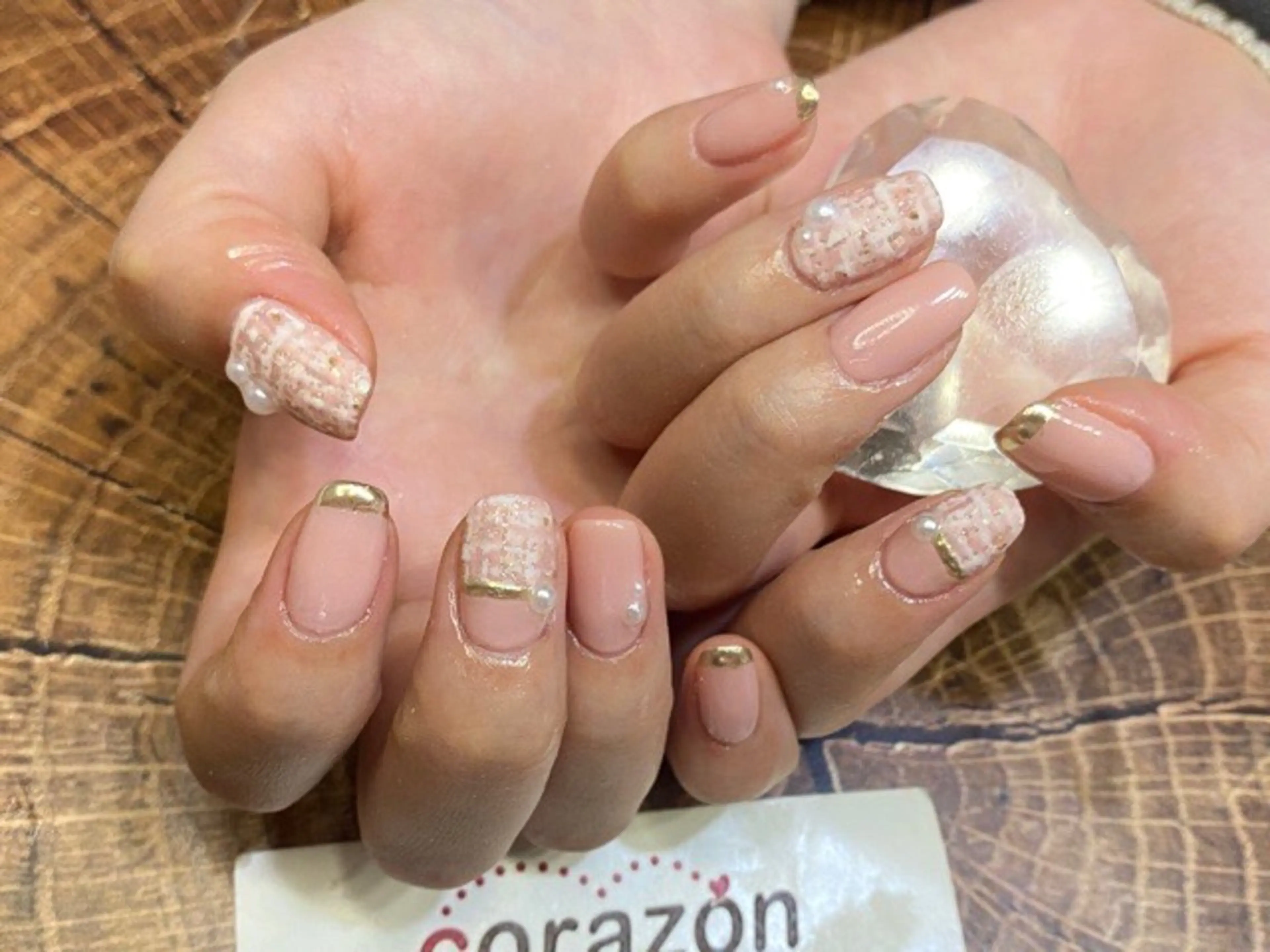 ネイル アートネイル ゴールド ラメ(グリッター) ミラーネイル ピンク corazon所属・ネイリスト aicoのネイルデザイン