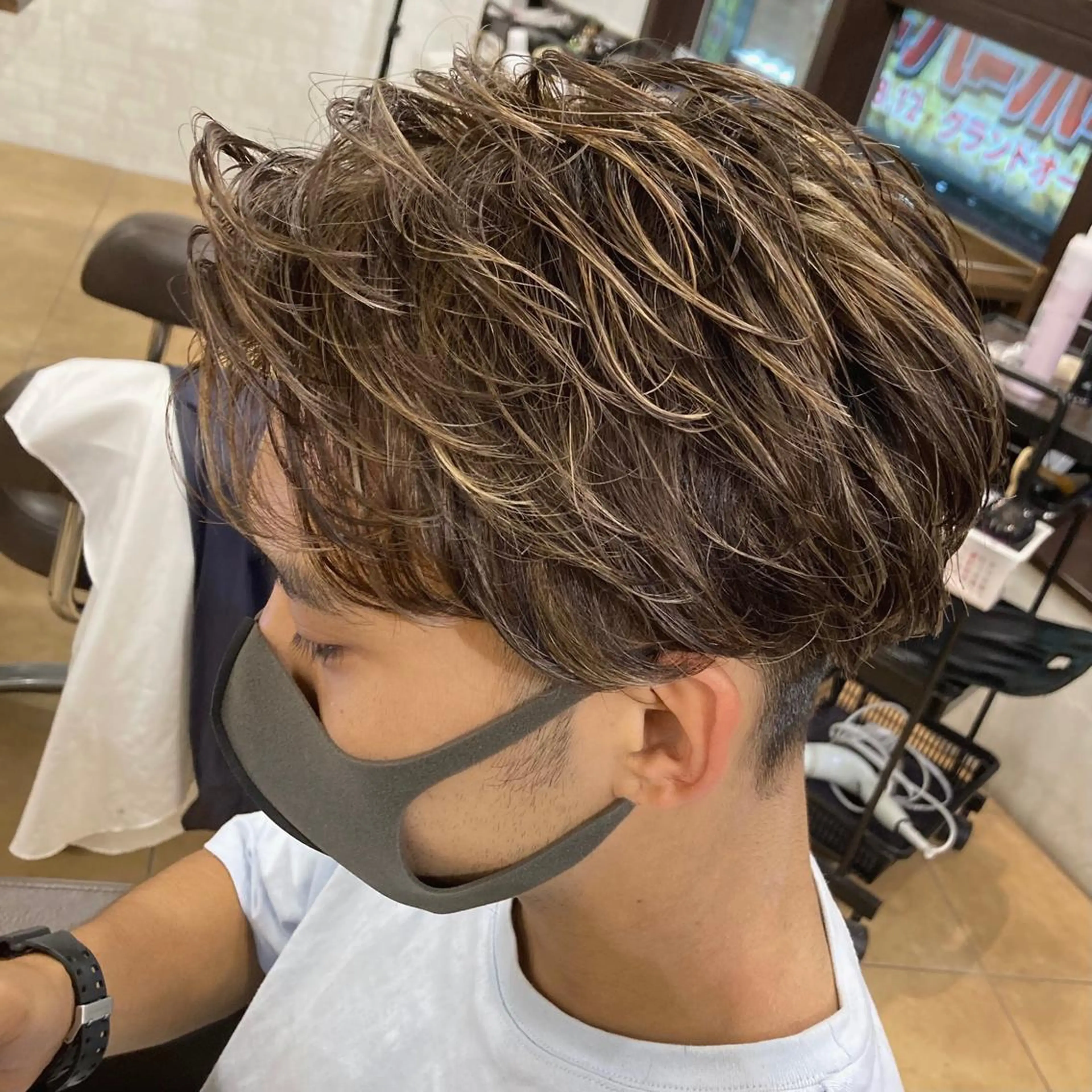 メンズ lien ヒジリのヘアスタイル