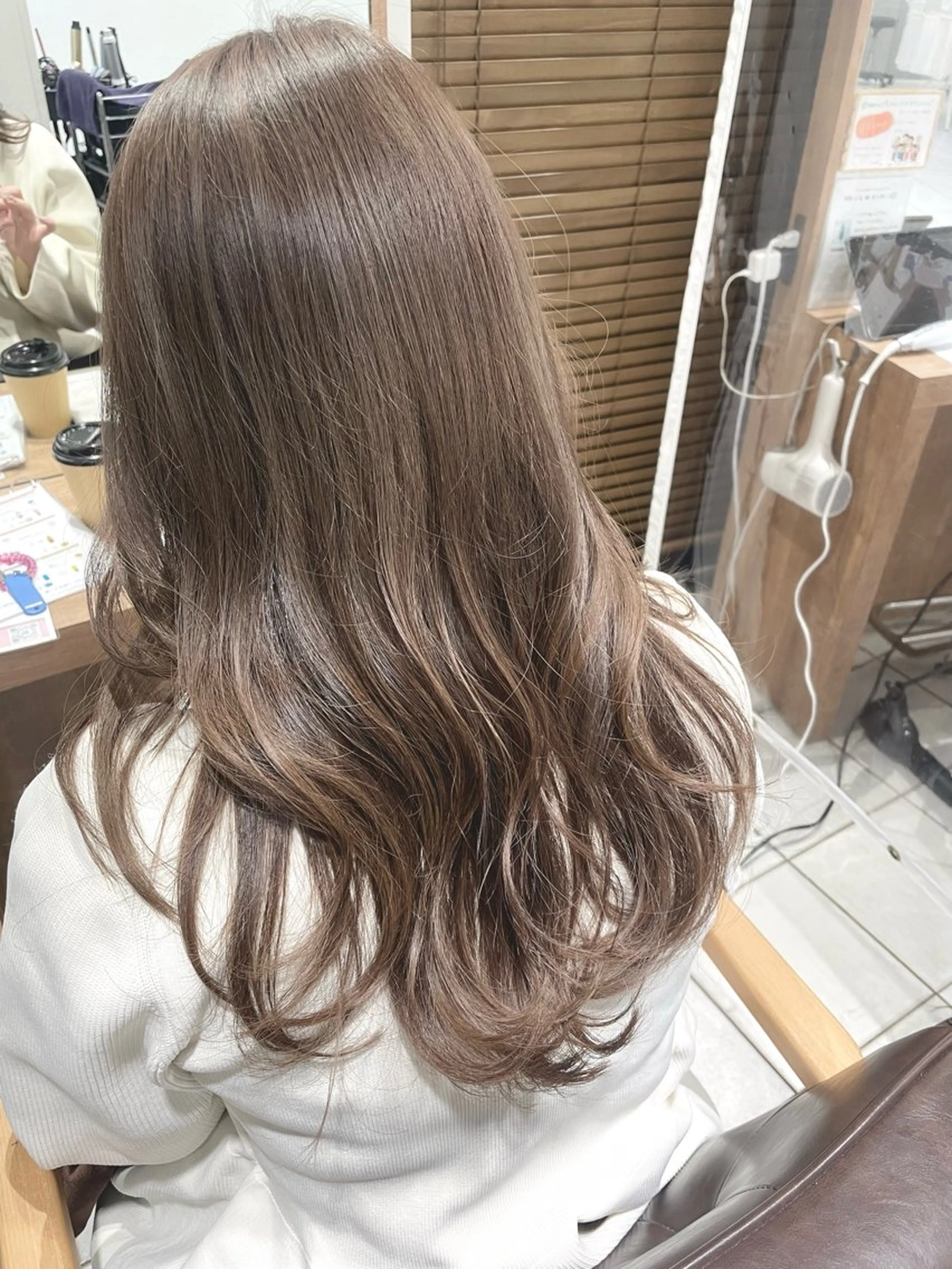 ロング Jane by bonheur所属・生田 麻緒のヘアスタイル