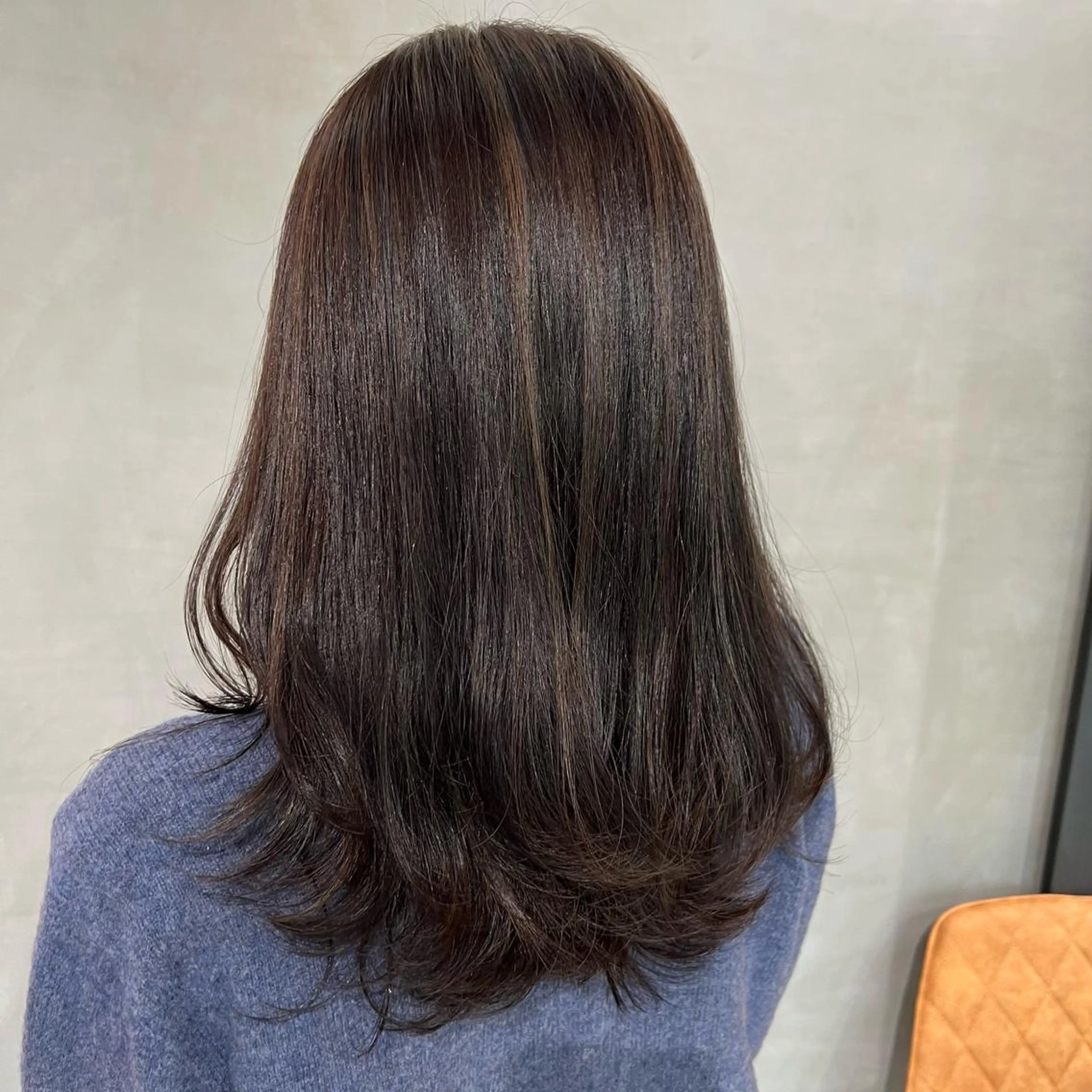 ミディアム カラー ベージュカラー 🌹似合わせカラー/ 酸性縮毛🌹野本麗奈のヘアスタイル