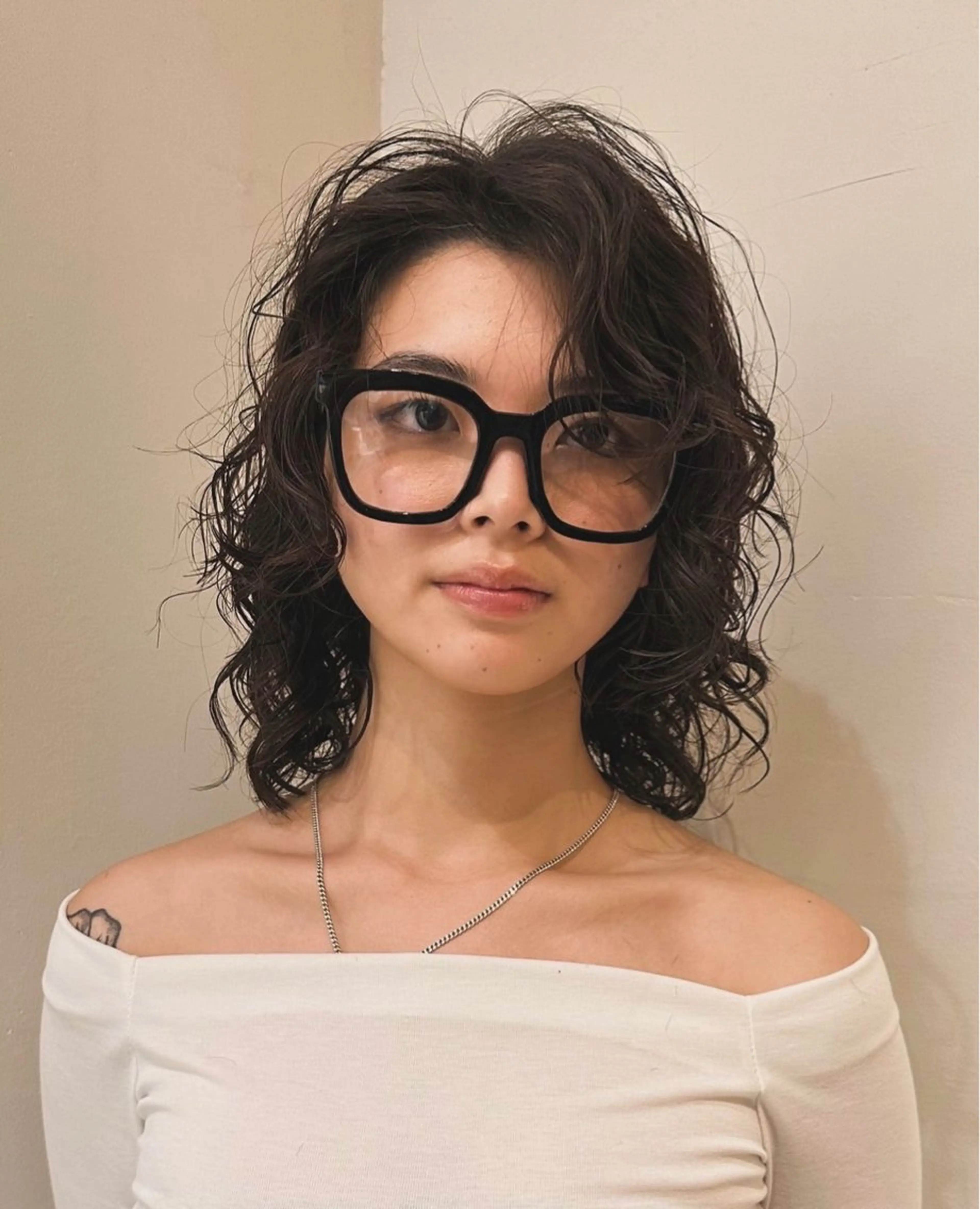 ミディアム パーマ 釜口 愛理のヘアスタイル