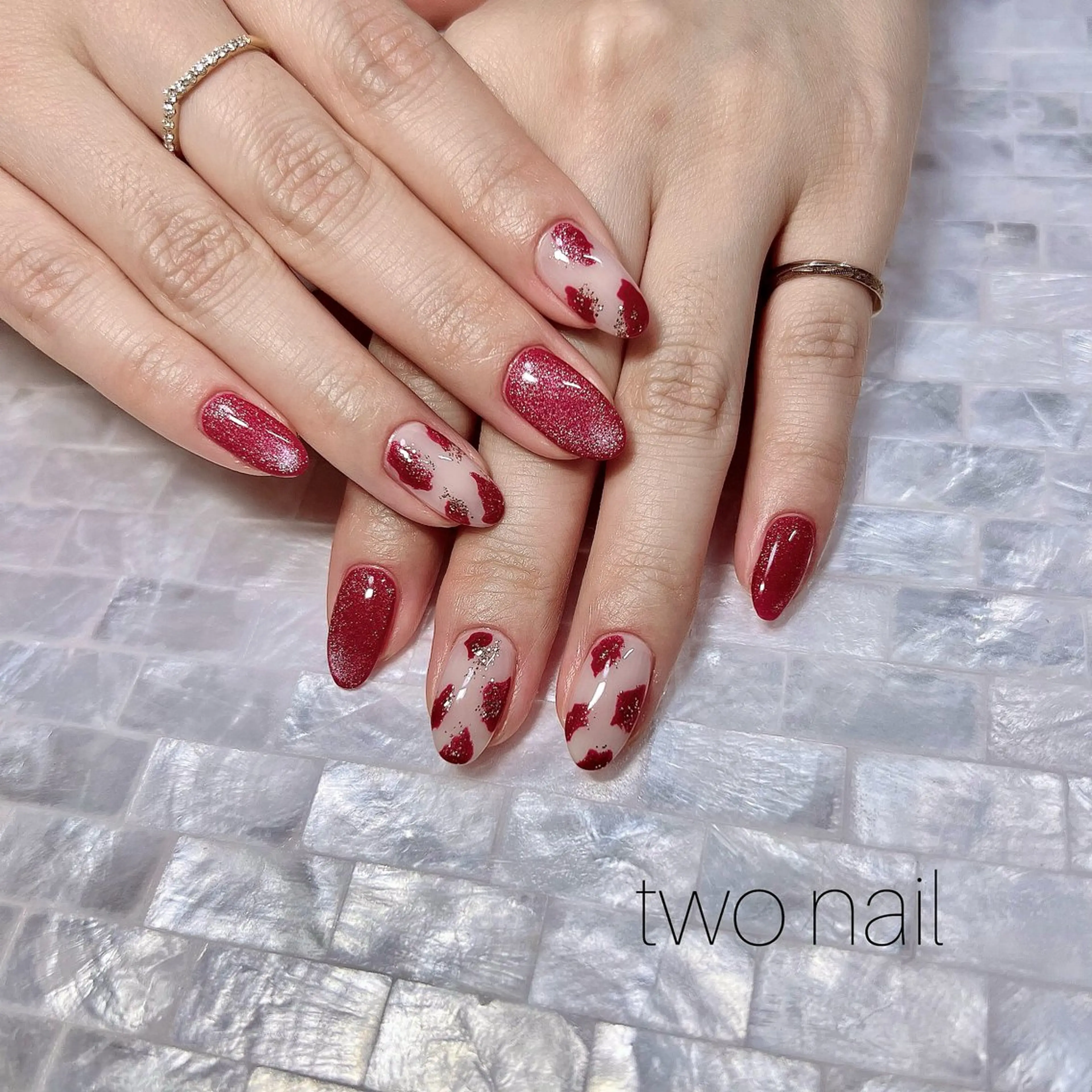 ネイル アートネイル マグネットネイル ネイルチップ ホワイト ハンドネイル two nailのネイルデザイン