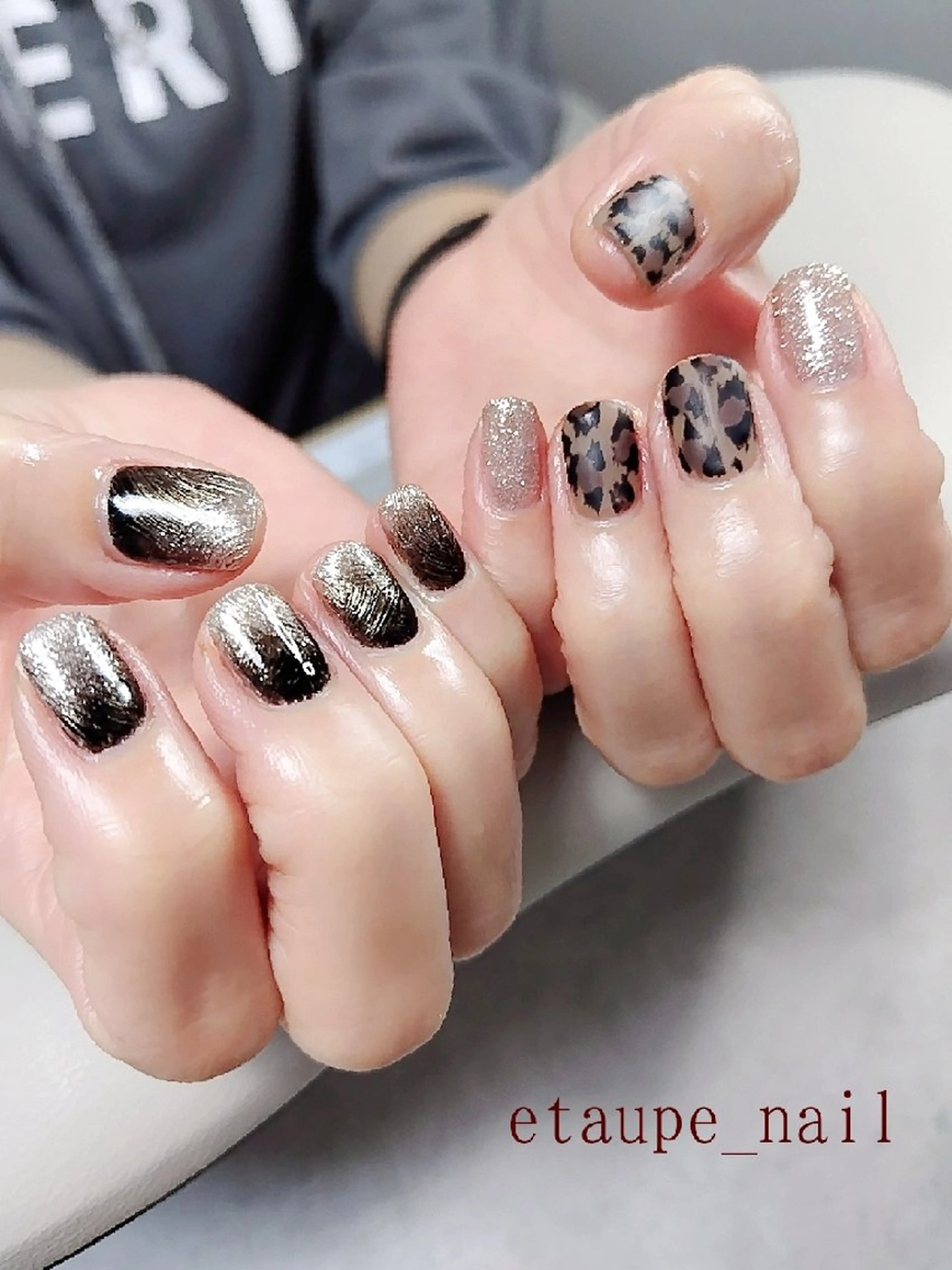 ネイル ジェルネイル グリーン マグネットネイル ニュアンスネイル ハンドネイル etaupe nail所属・向原自宅サロン ★エトープネイルのネイルデザイン