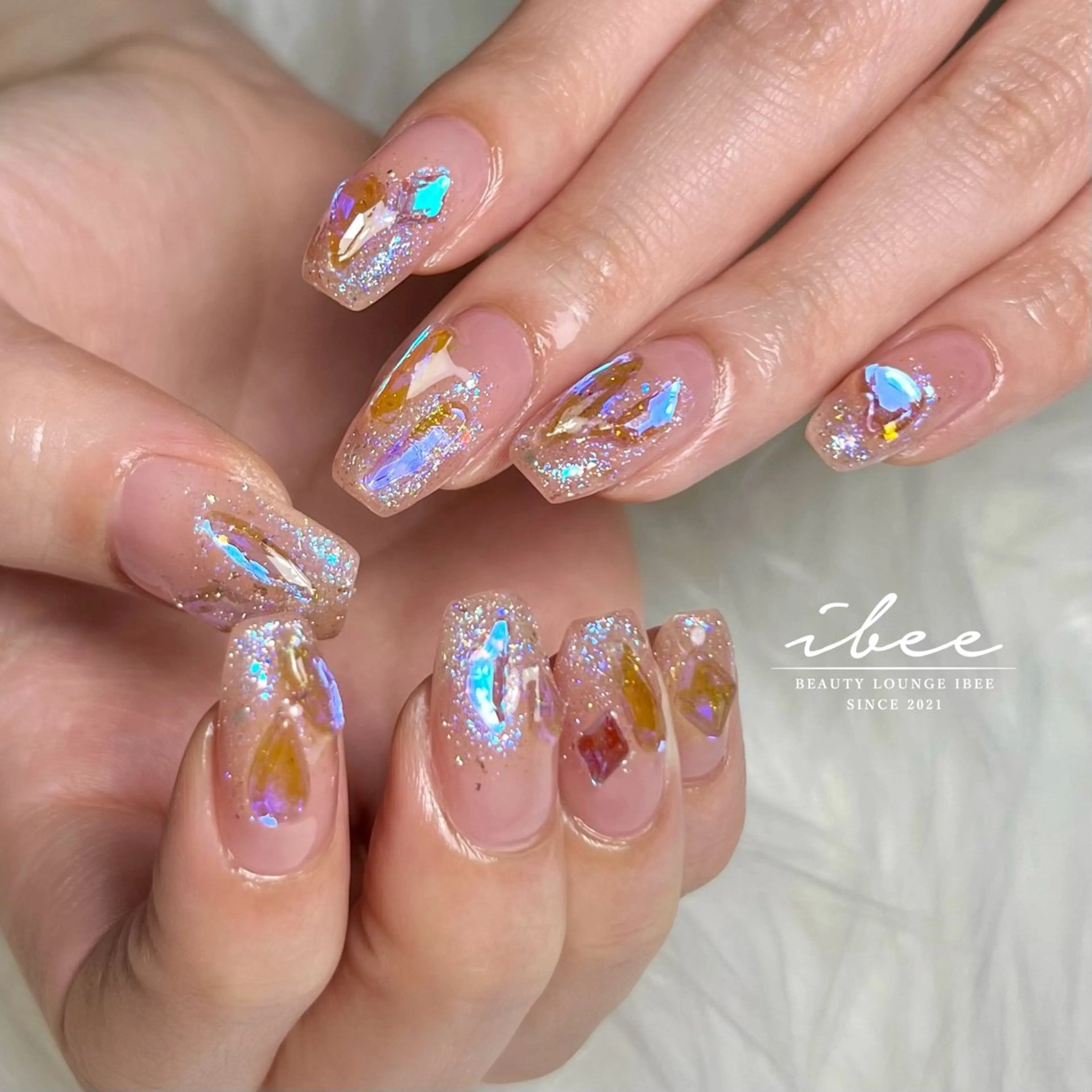 ネイル ハンドネイル ibee nail 🤍yumiのネイルデザイン