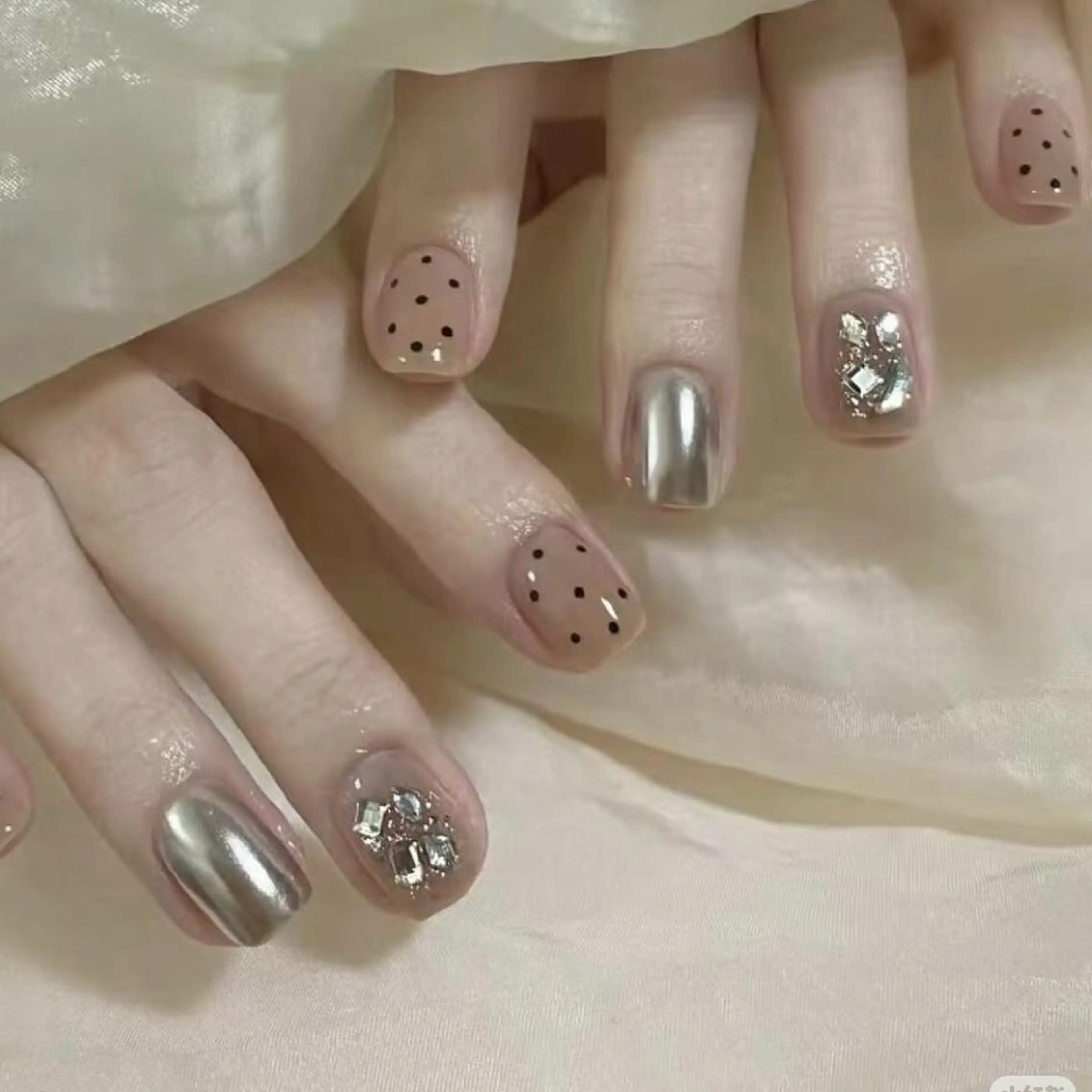 ネイル Mi Oのネイルデザイン