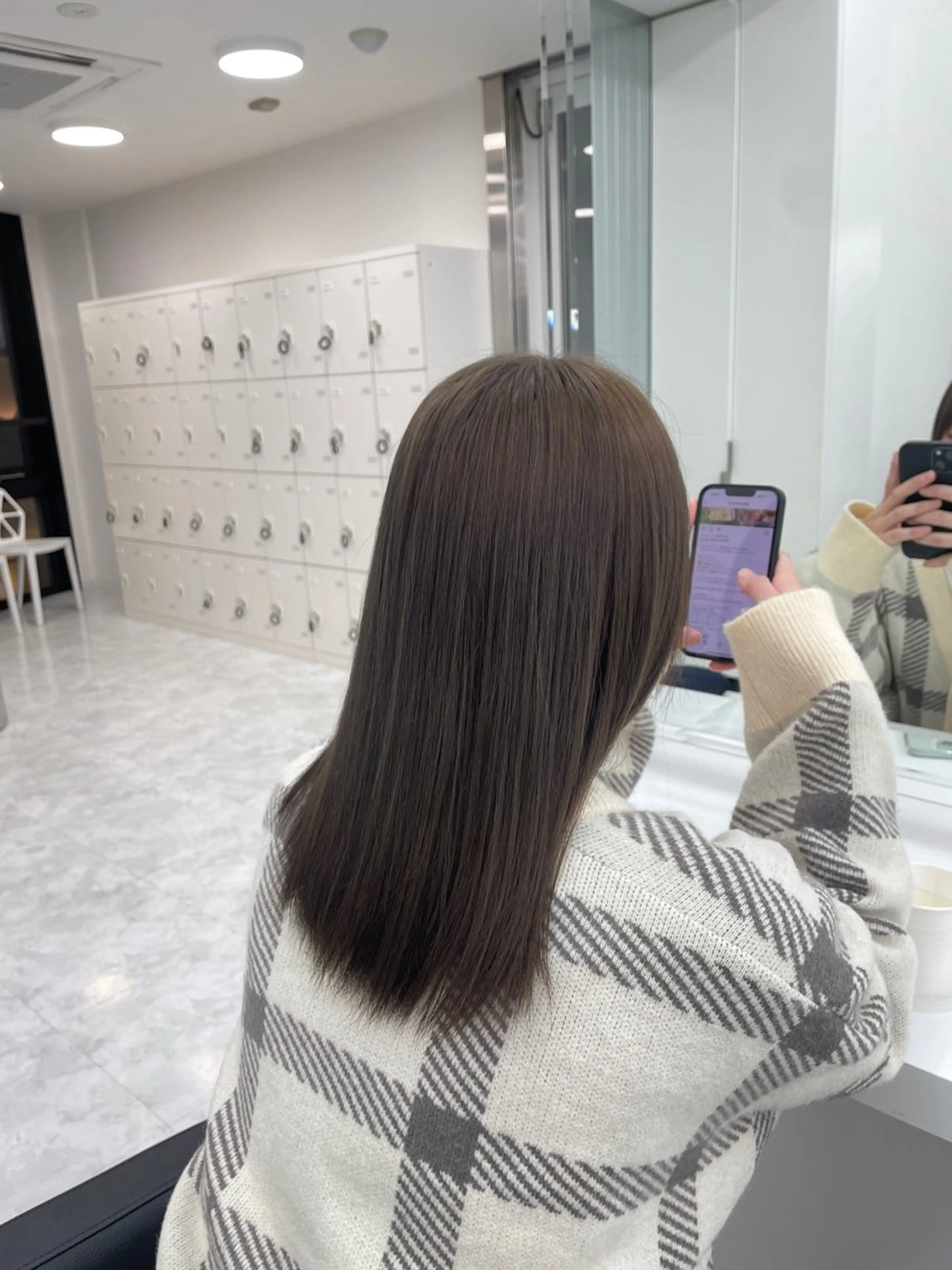 ロング ヘアカラー 大人上品🤍明るめ ベージュ🤍REOのヘアスタイル