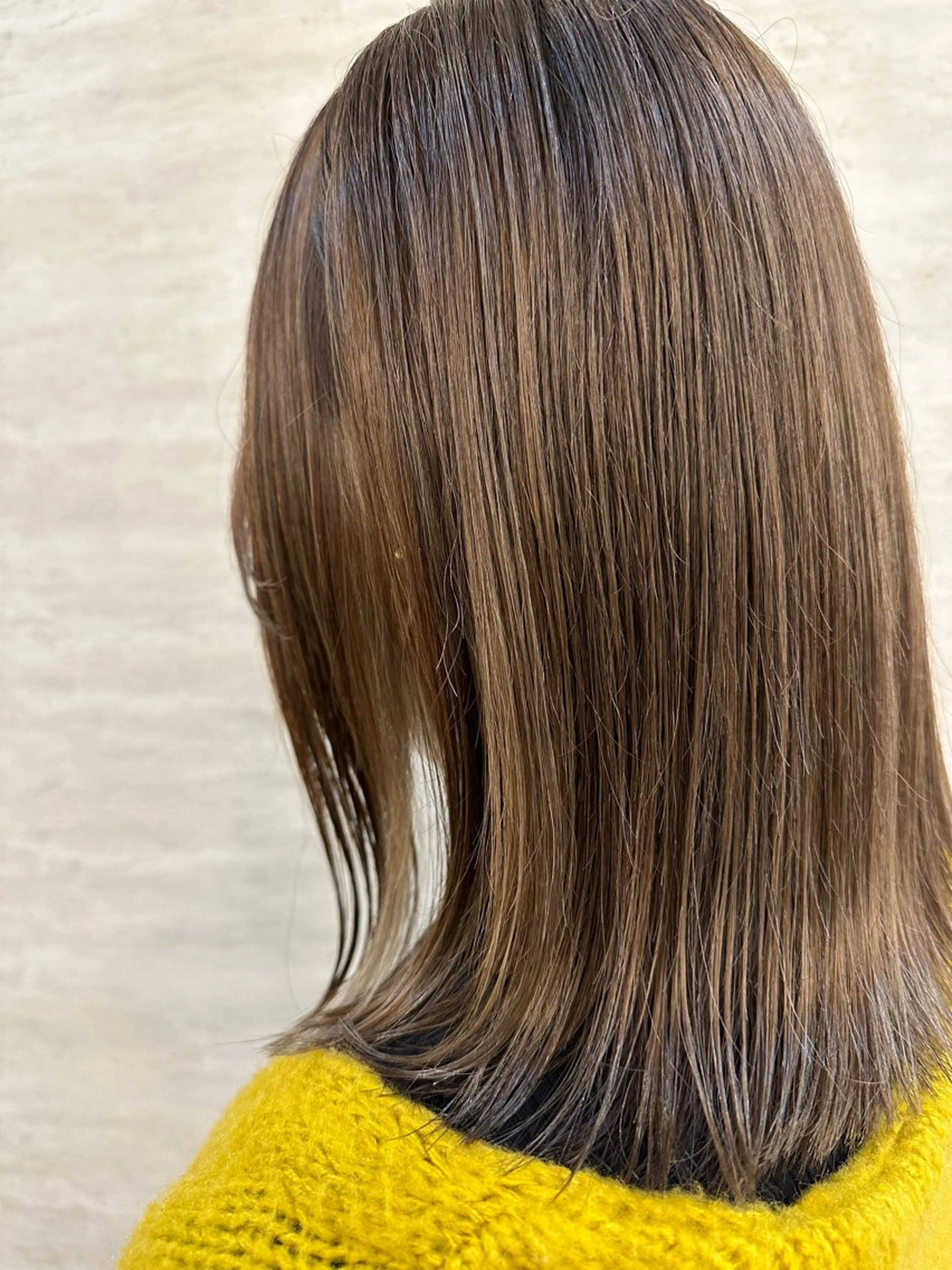 ミディアム カラー ハイライトカラー ハイライト newi まーぼーのヘアスタイル