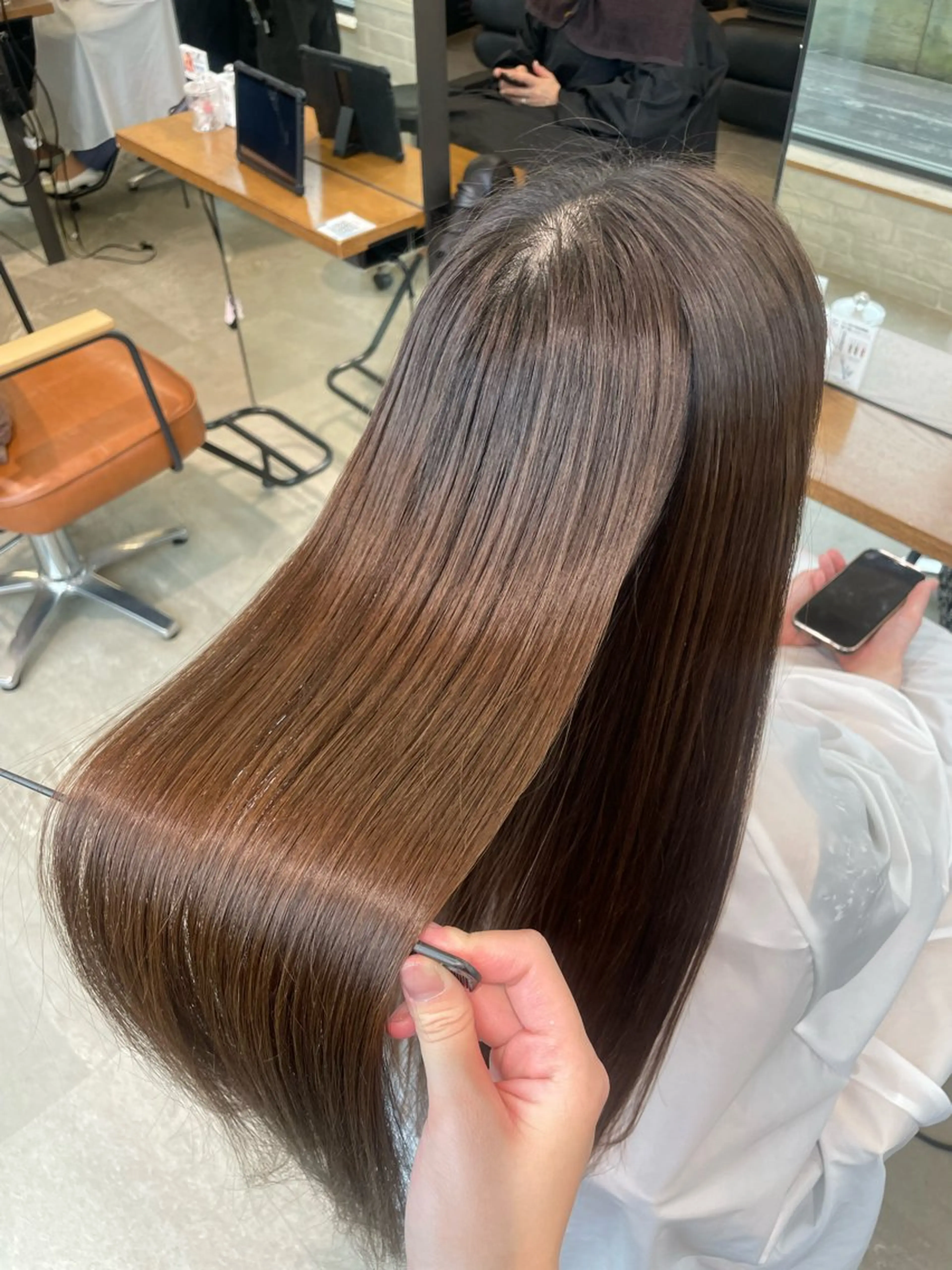 ロング 髪質改善🤍艶カラー ゆいのヘアスタイル