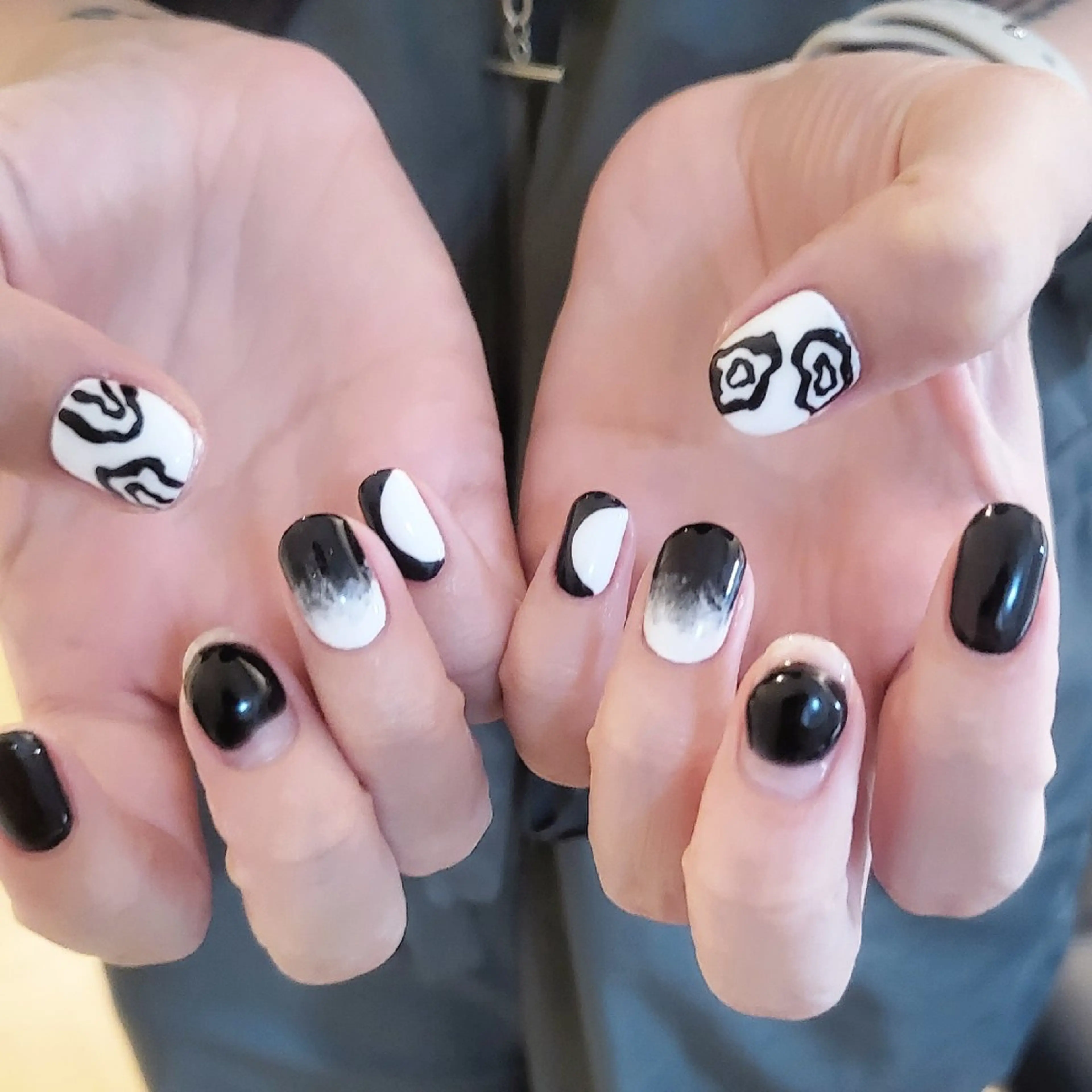 ネイル ハンドネイル フットネイル ハンドケア ChouChou NAILSALONのネイルデザイン