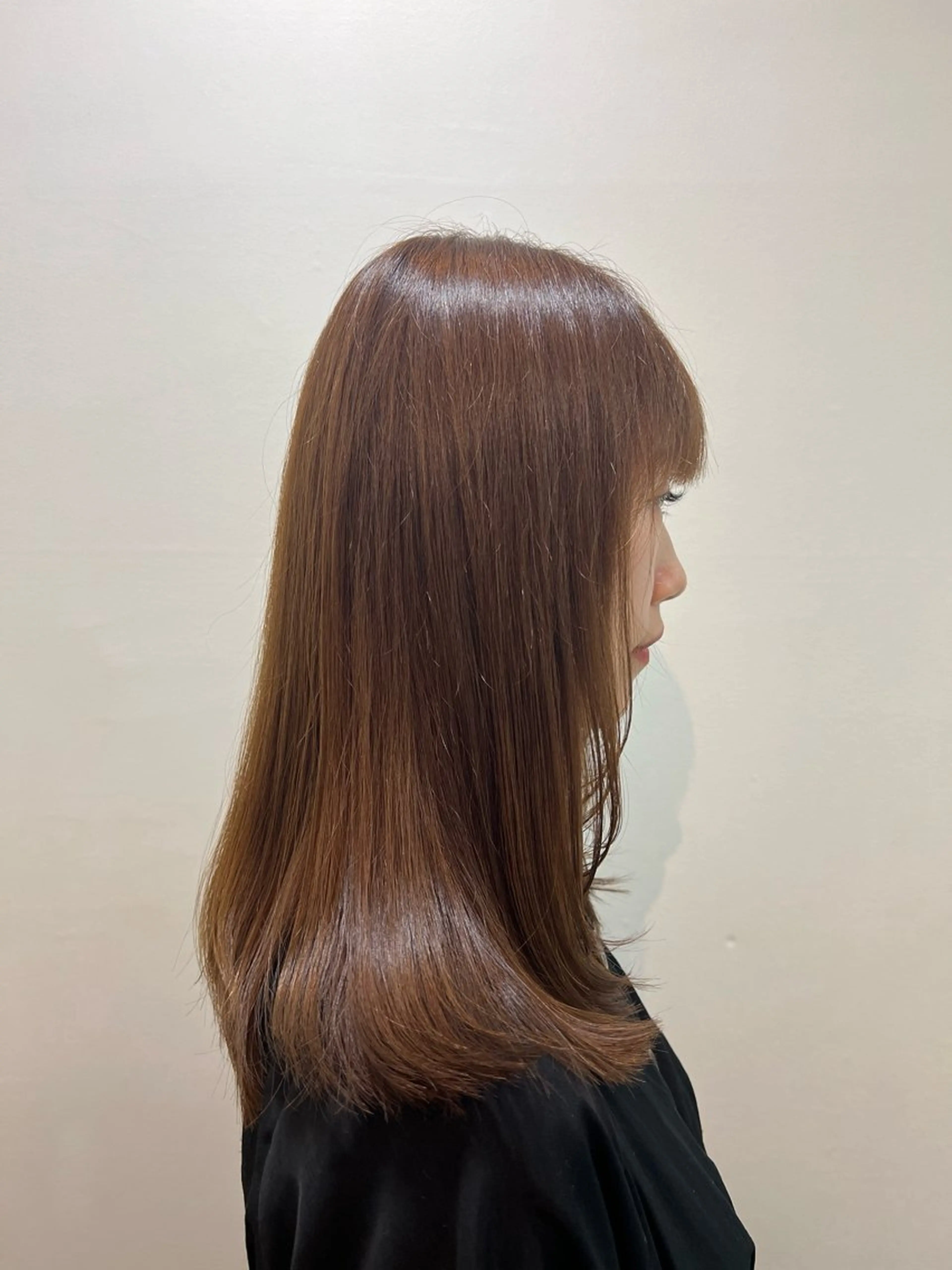 ロング 顔周りカット レイヤーカット ロング アベ ナツミのヘアスタイル
