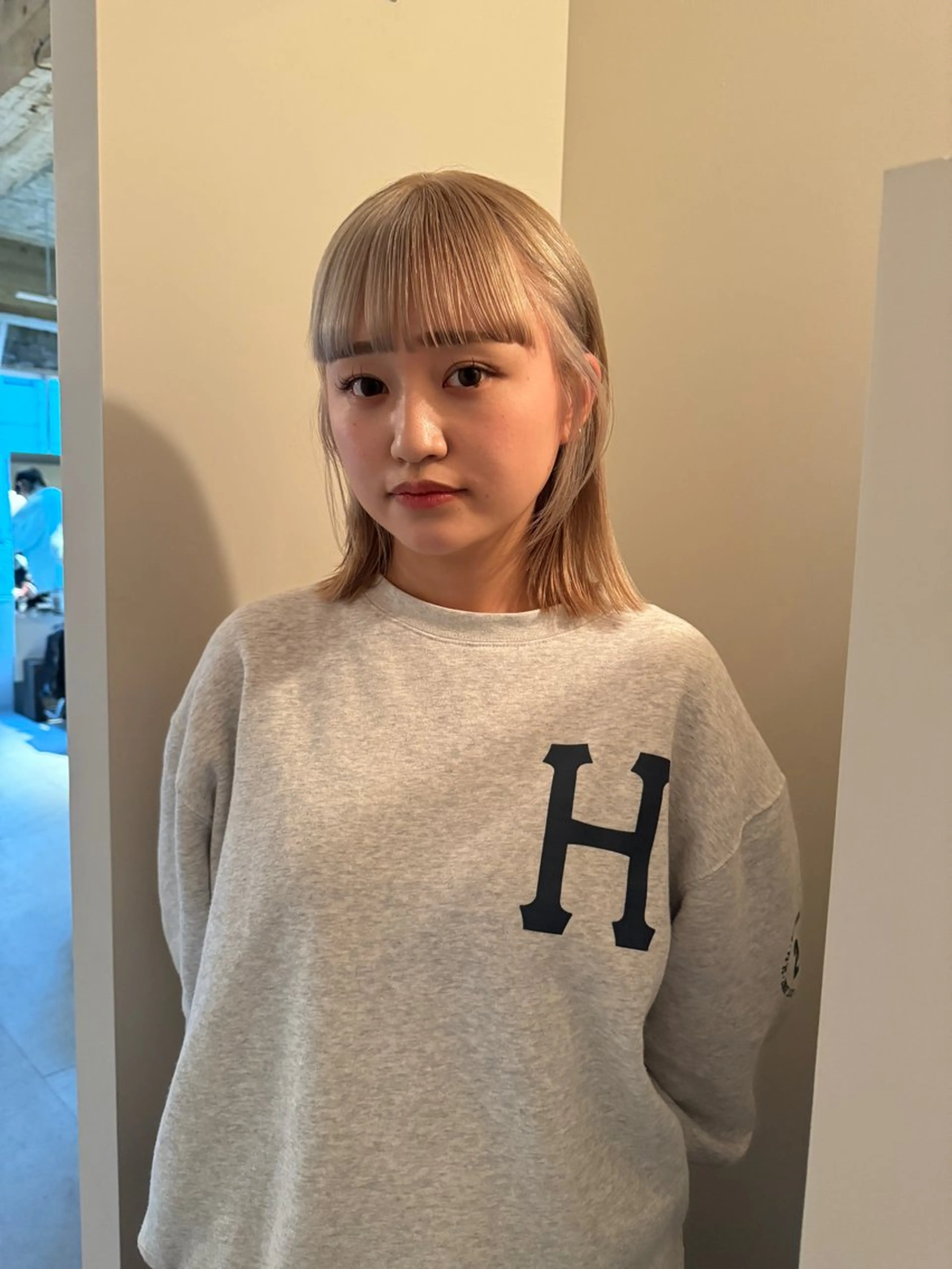 カラー カット ヘアカラー トリートメント 伊藤 美咲のヘアスタイル