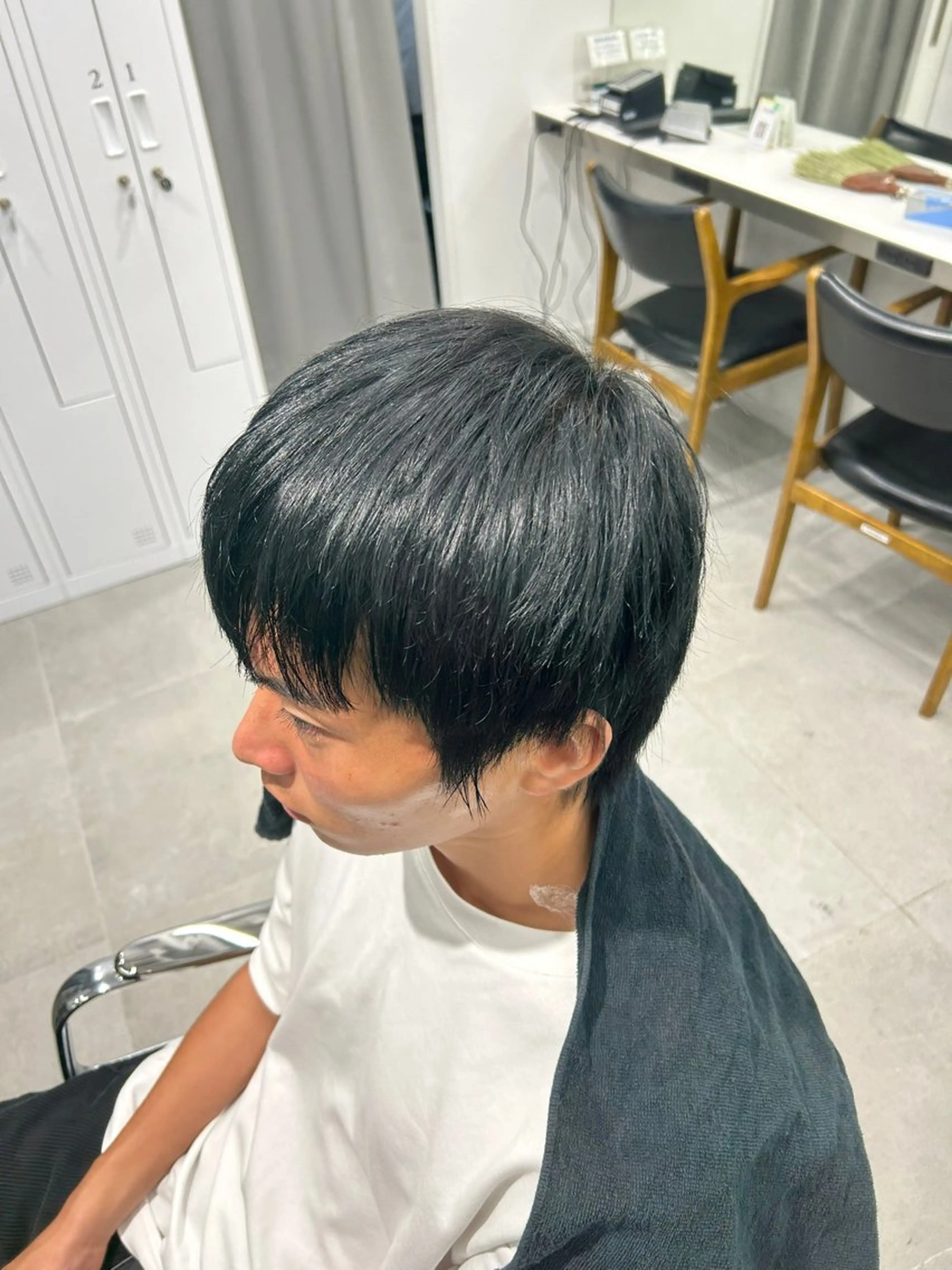 ショート カラー メンズ メンズブリーチ ブリーチ 與那嶺 紘のヘアスタイル