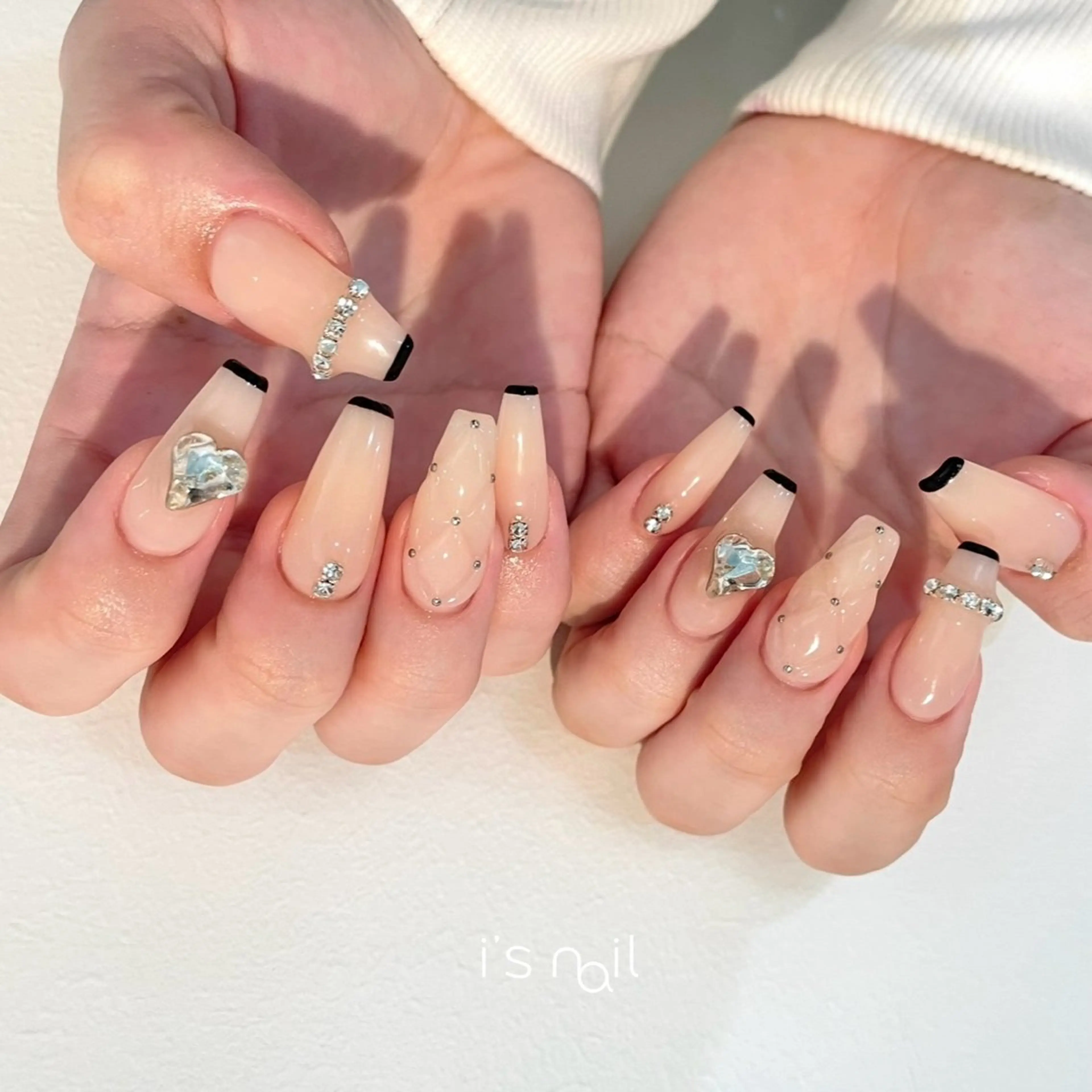 ネイル アートネイル スカルプネイル i's nail 〈アイズネイル〉のネイルデザイン