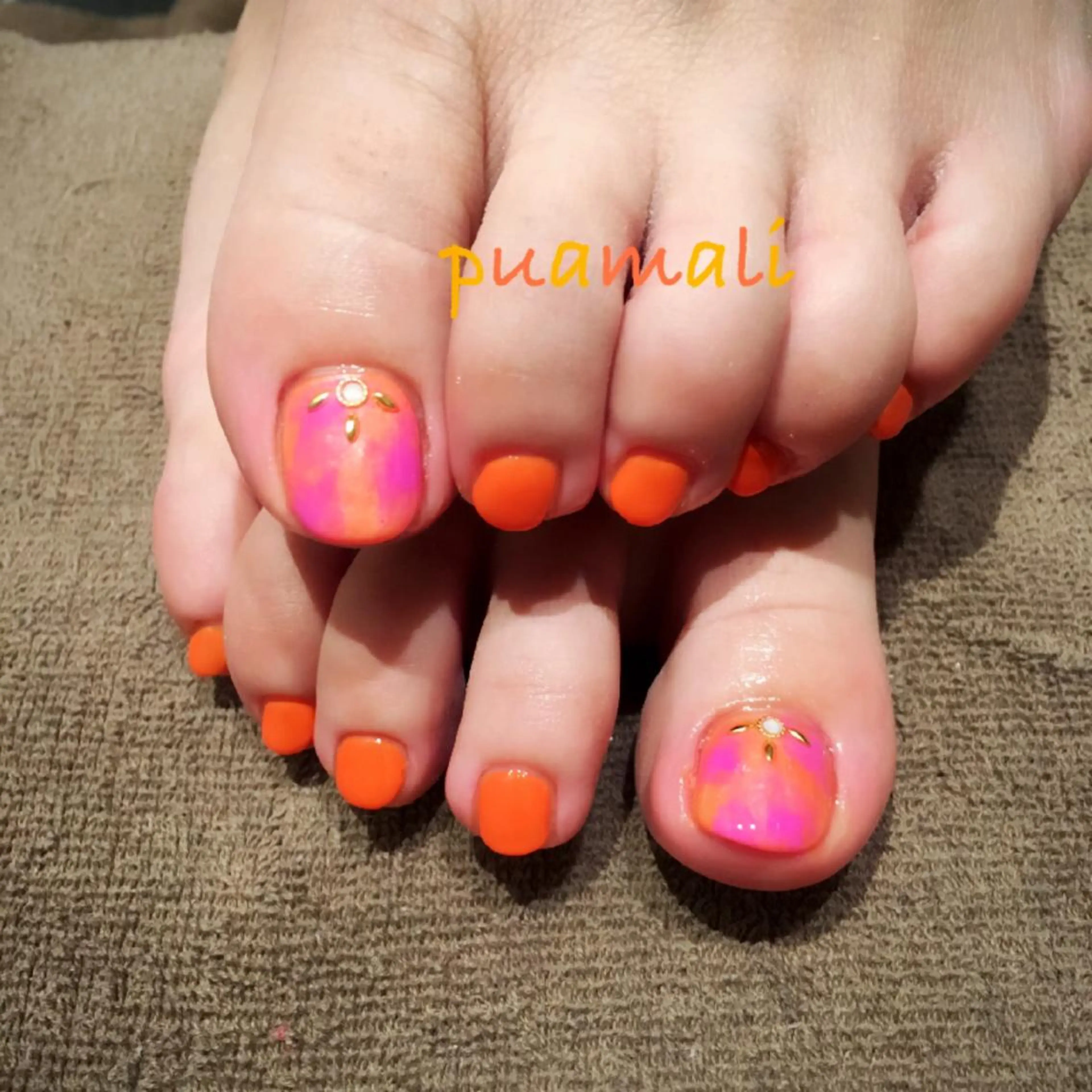 ネイル アートネイル ストーンネイル Puameli プアメリのネイルデザイン
