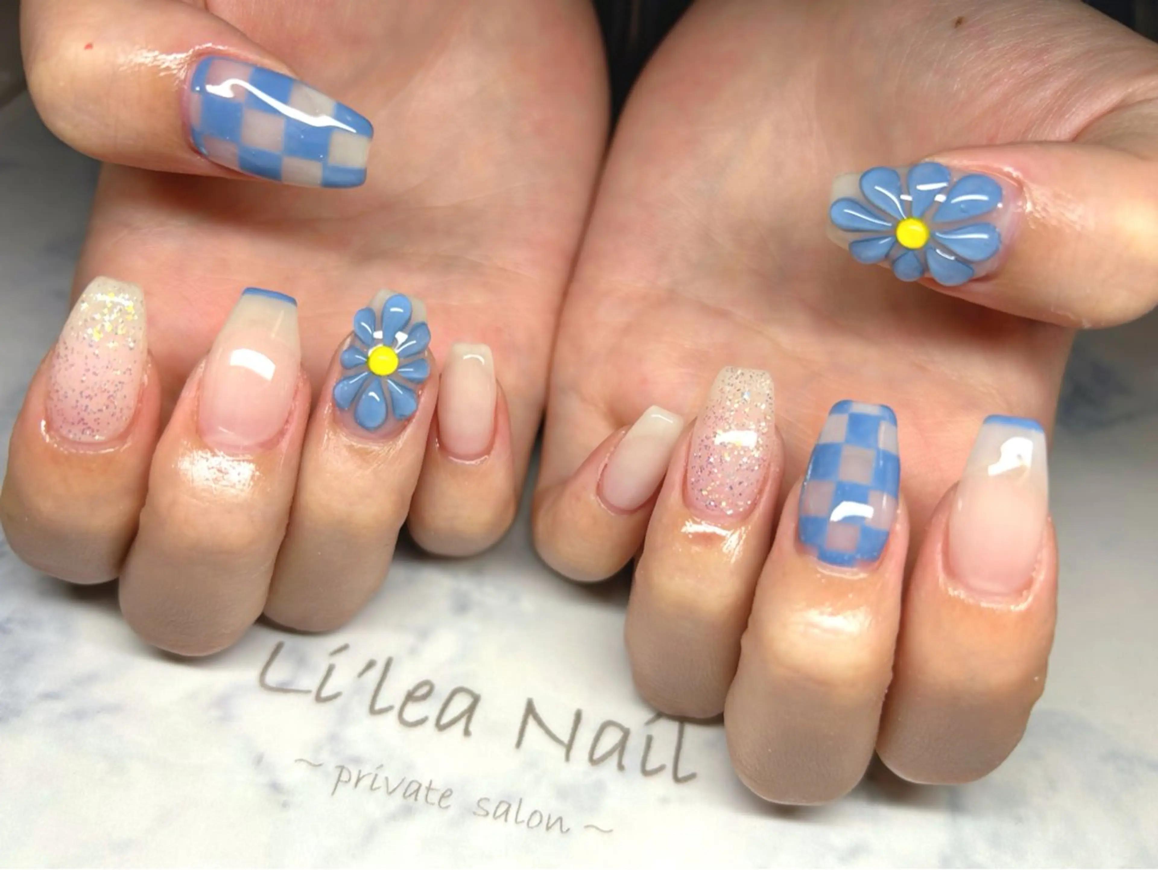 ネイル Li'leaNail AINAのネイルデザイン