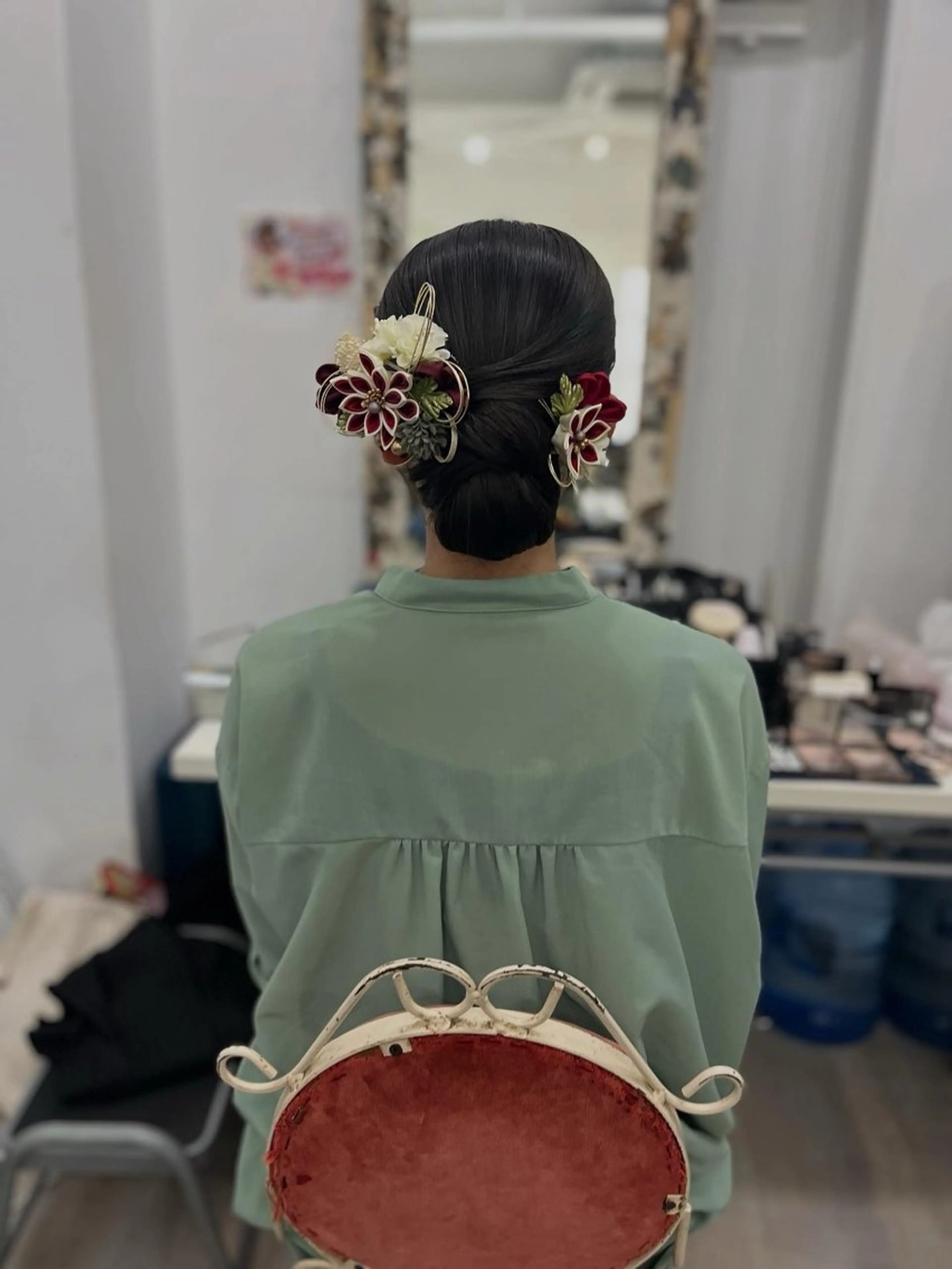ヘアセット アイブロウサロン WHITE EYE 宜野湾店 眉毛サロン所属・玉城 里奈のヘアスタイル