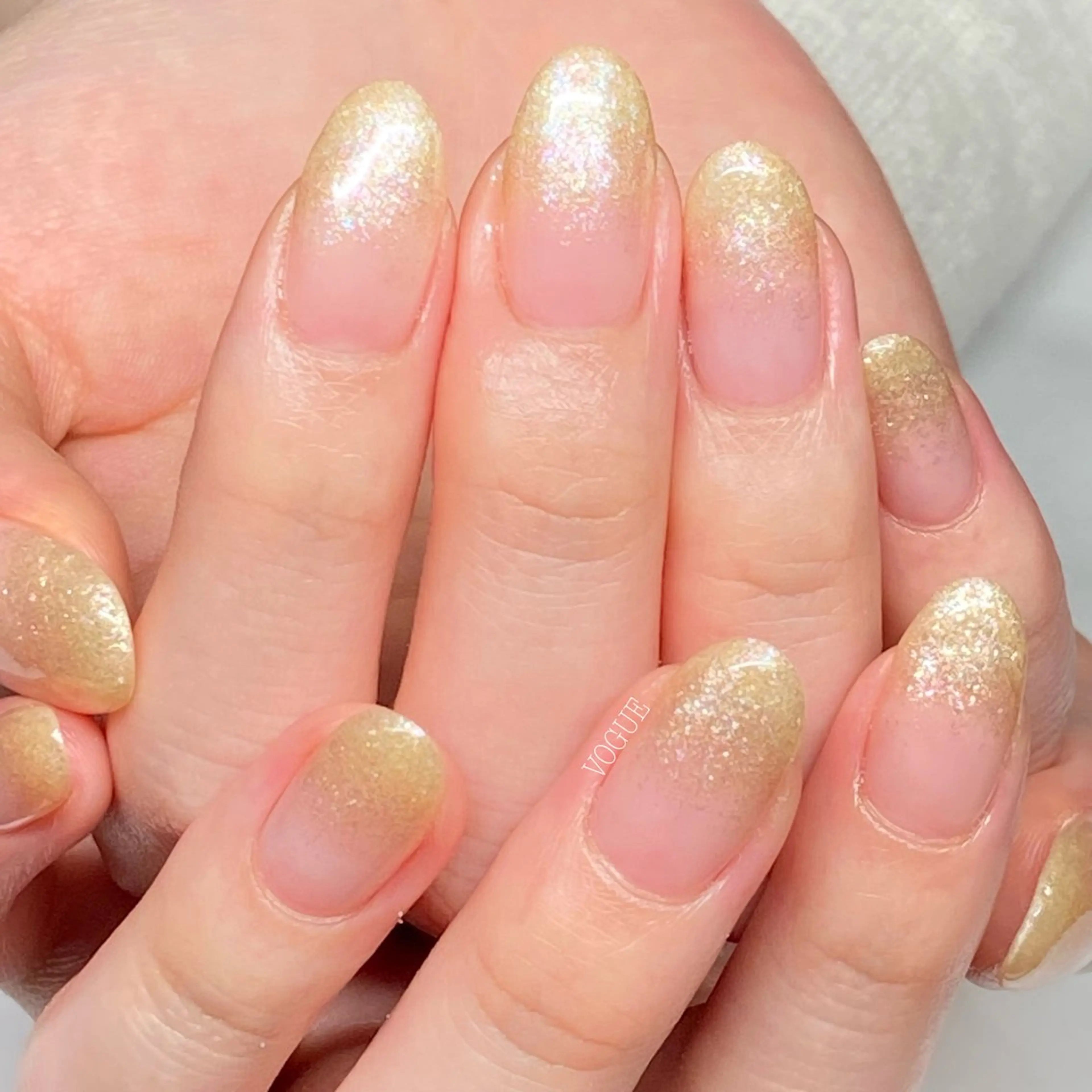 ネイル ハンドネイル VOGUE ×SWANのネイルデザイン