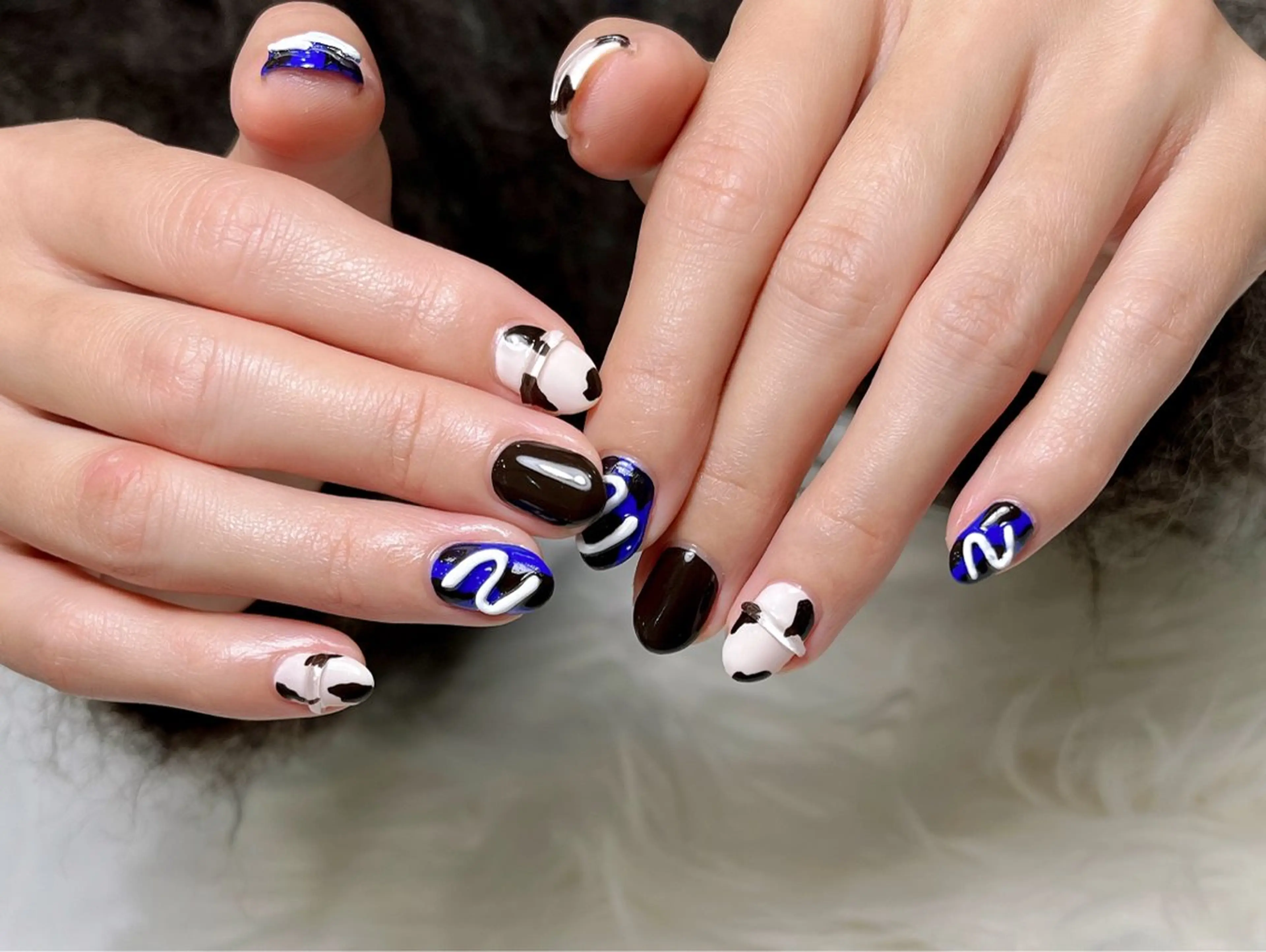 ネイル ERFOLG　GINZA横浜駅店所属・ERFOLG横浜店 石橋しのぶのネイルデザイン