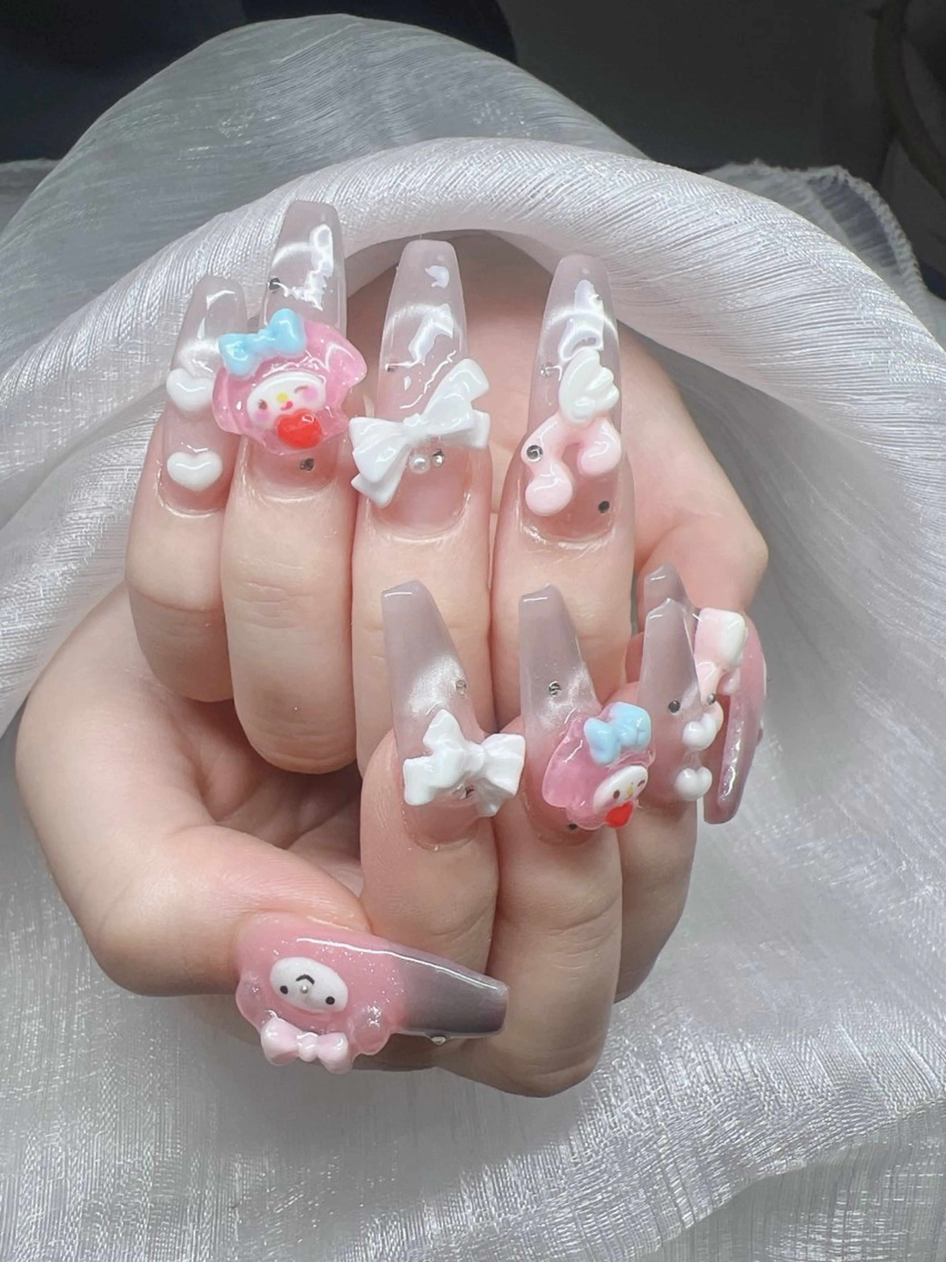 ネイル 長さ出し グラデーション キラキラネイル マグネットネイル ニュアンスネイル ハンドネイル Lee Nails チップ長さだし専門店のネイルデザイン