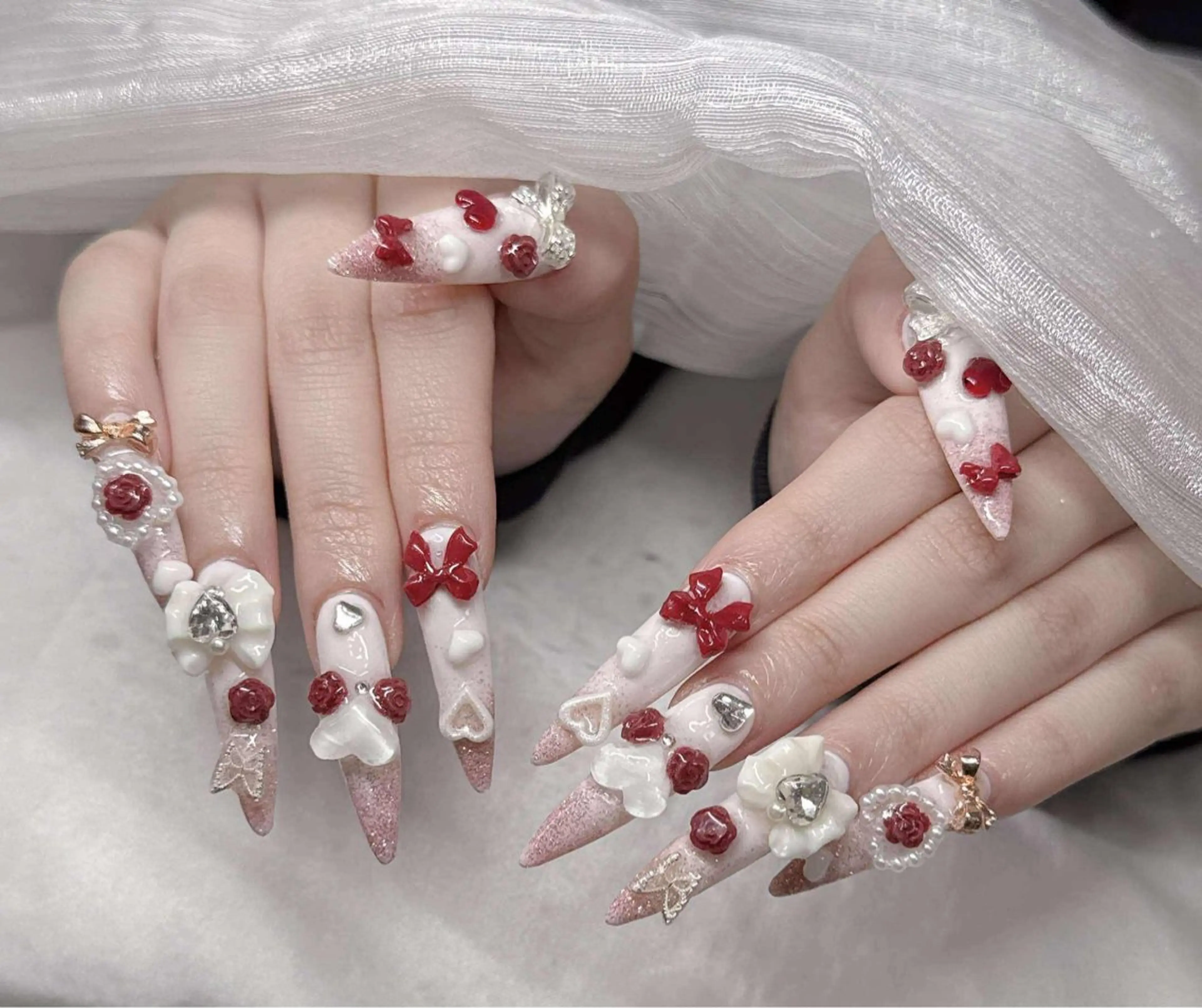 ネイル ハンドネイル Lee Nailsのネイルデザイン