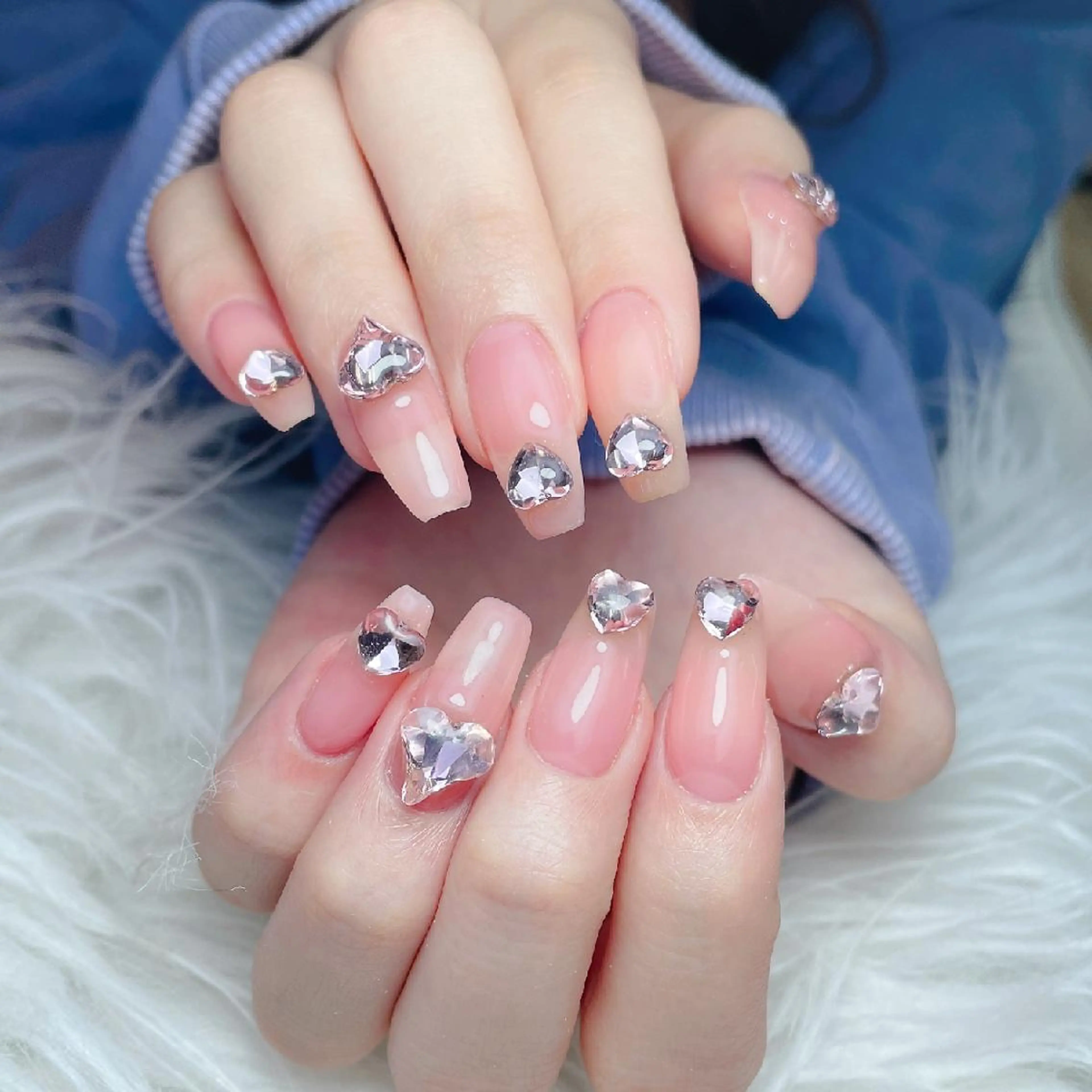 ネイル クリアネイル フラッシュネイル フラワーネイル グラデーション キラキラネイル NailPrincess所属・princess スカルプ専門店のネイルデザイン