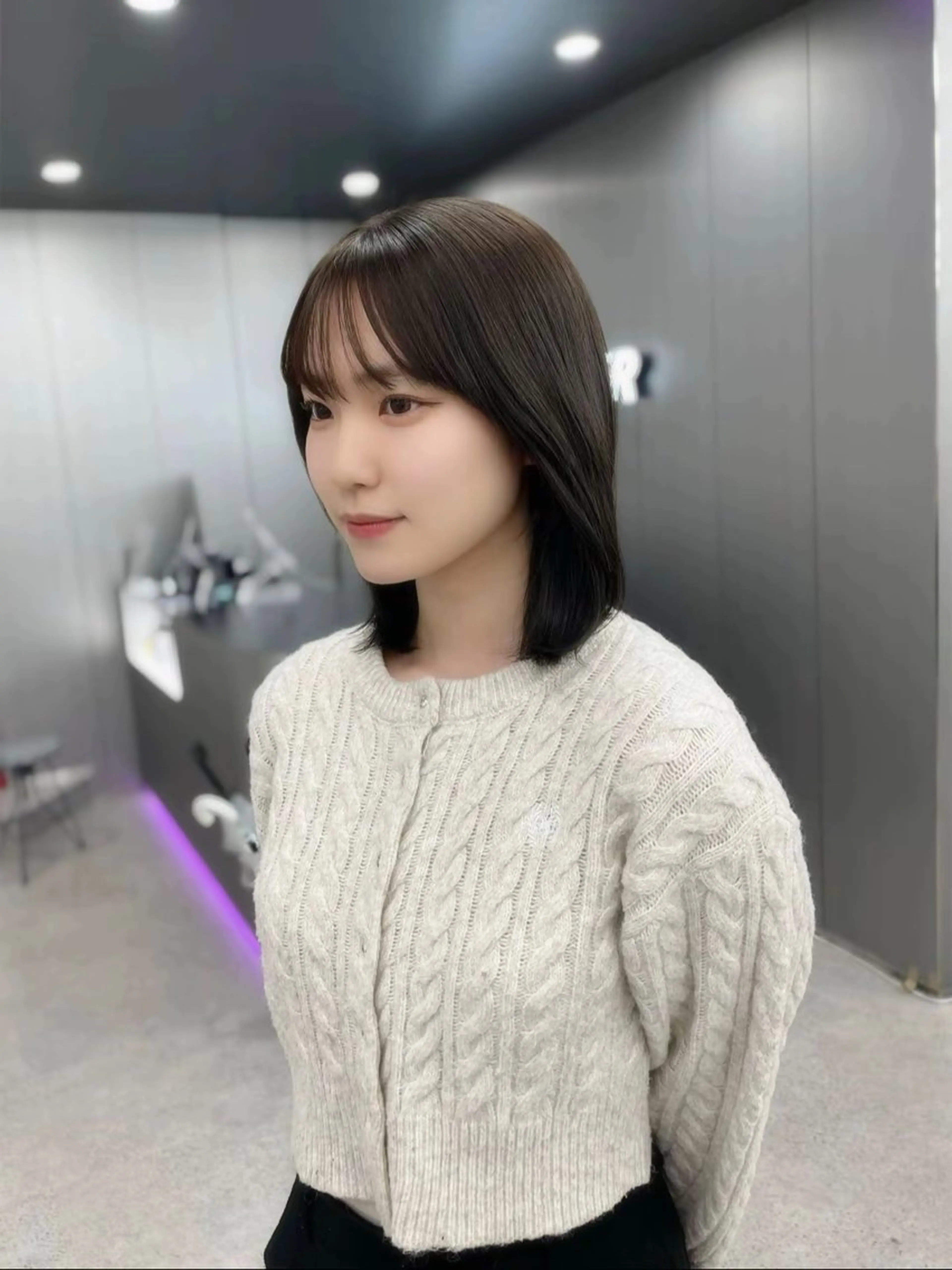ミディアム カラー グレージュ カット ヘアカラー トリートメント ナチュラルなショート ・ボブ/前原汐🎐のヘアスタイル