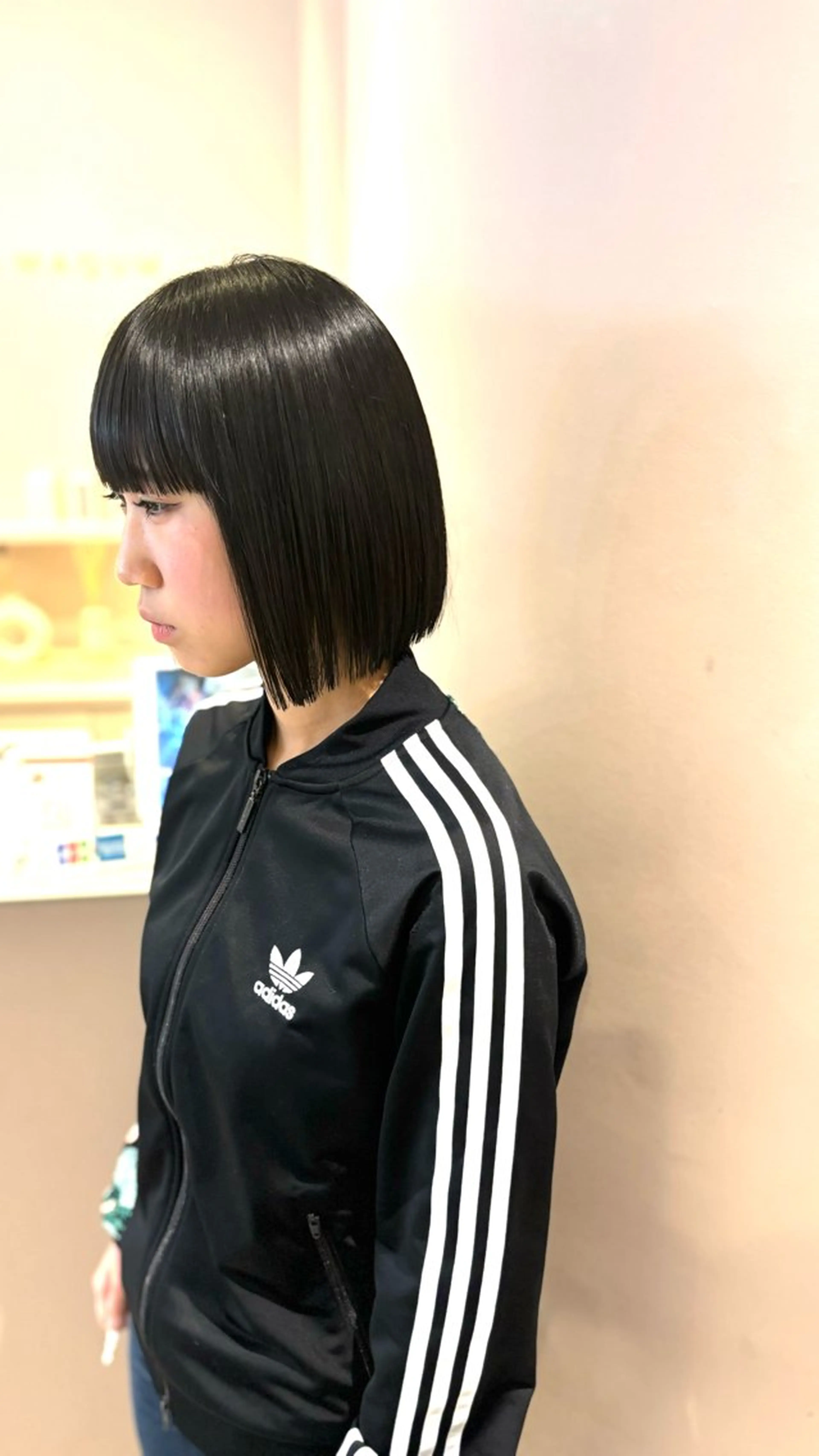 ショート 切りっぱなしボブ ワンレンボブ ボブ ショートヘア カット HARUKI  MINATO Japan広島紙屋町店所属・hmj紙屋町店 脊戸智志のヘアスタイル