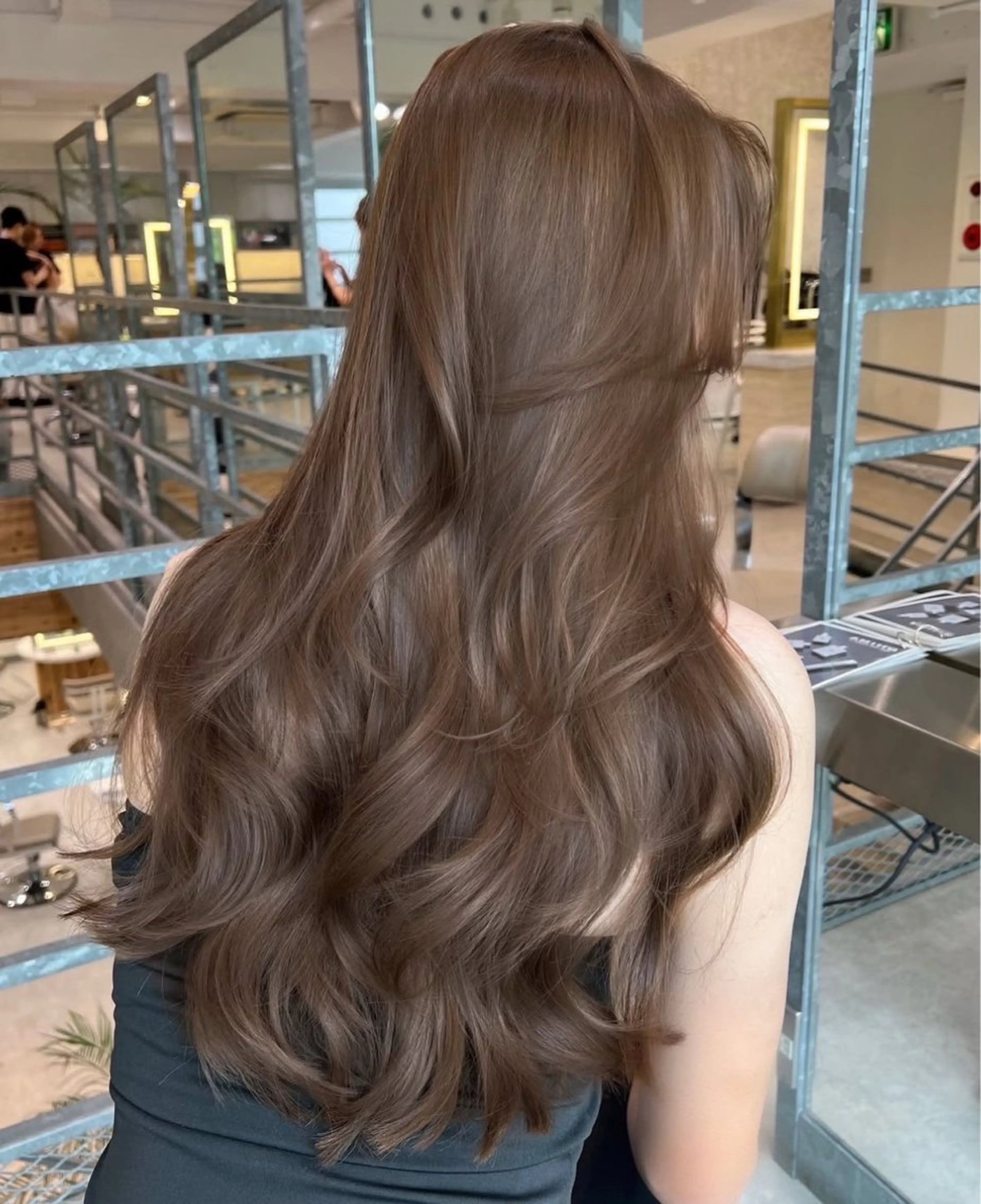 ロング カラー カット ヘアカラー トリートメント ブリーチなし🤍透明 感カラー🤍しゅうじのヘアスタイル