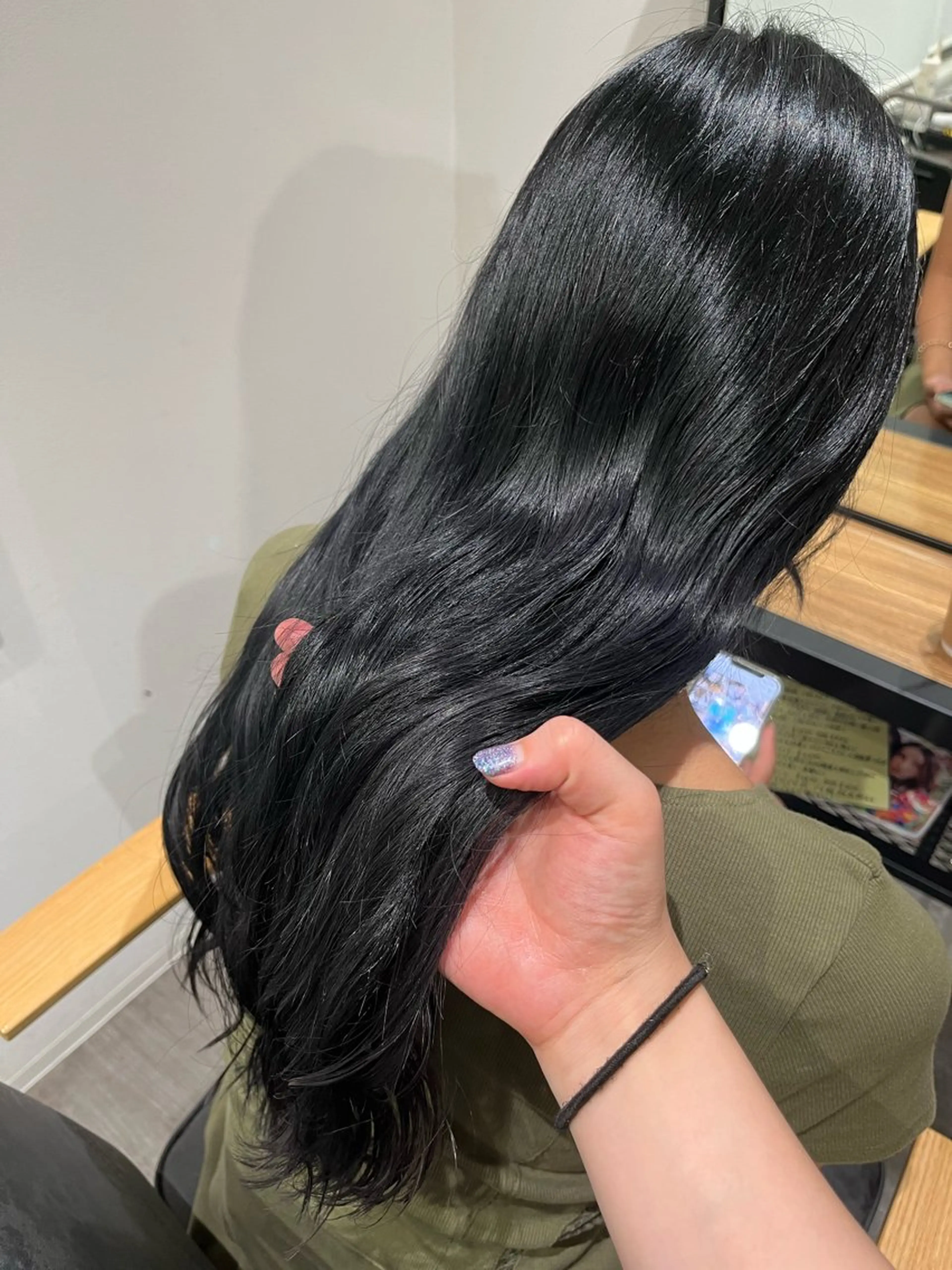 ロング カラー ヘアアレンジ 黒髪 ブルーカラー ブルーブラック 透明感カラー 韓国風ヘア ヘアカラー トリートメント カラーリスト💟草間 紫音💟のヘアスタイル