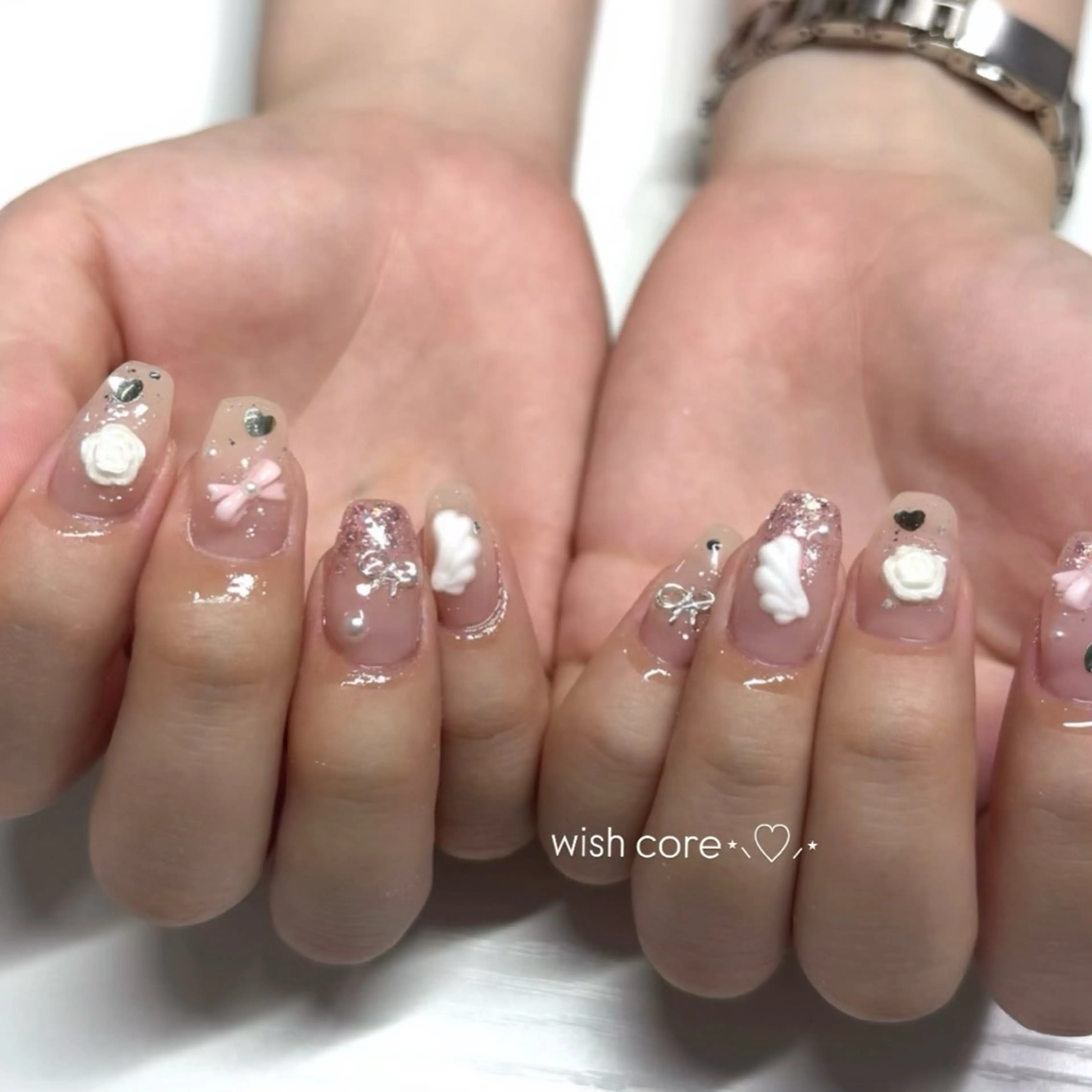 ネイル 南森町ネイル nana🎀のネイルデザイン