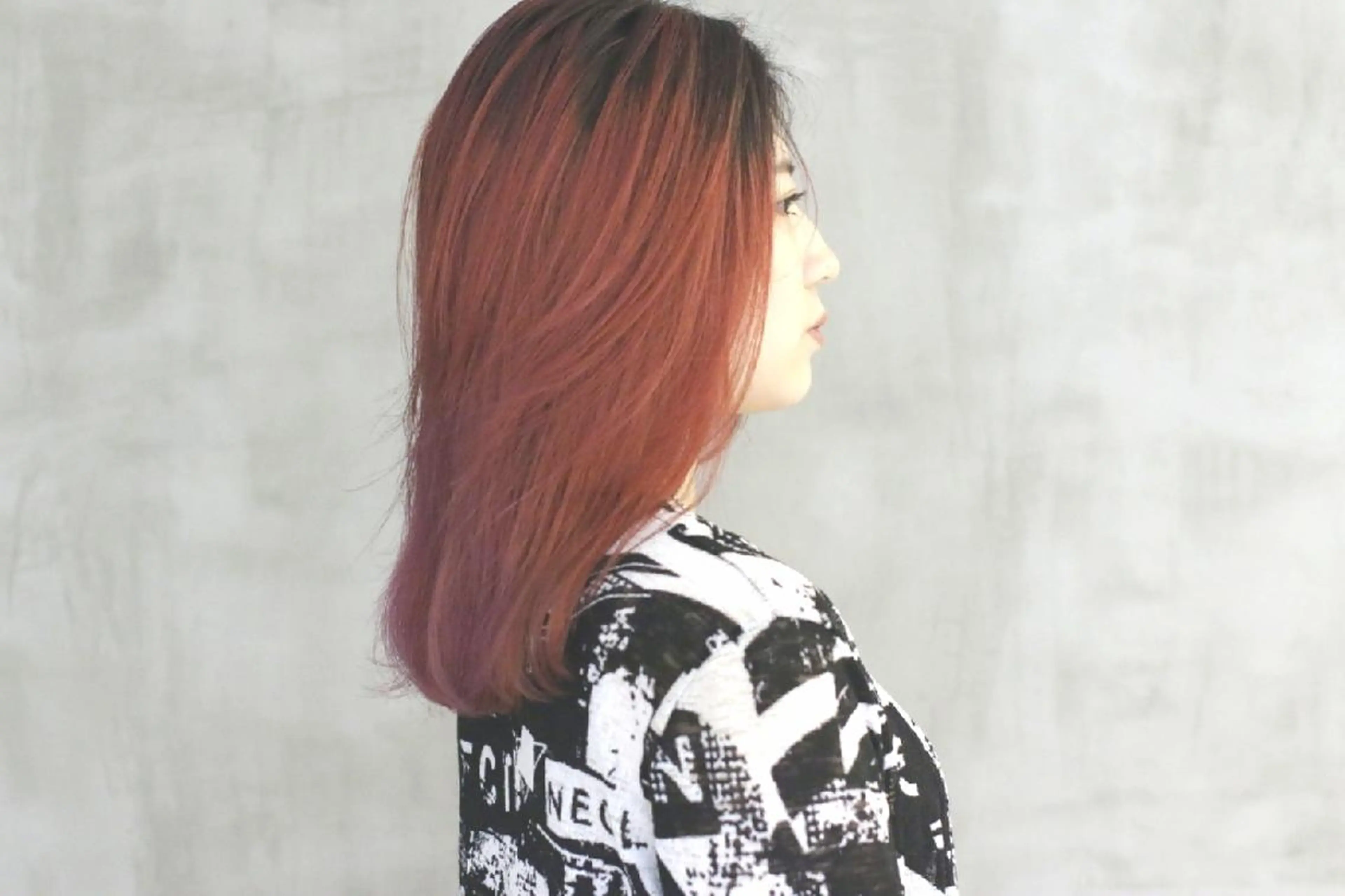 セミロング カラー ill副店長 立和田純也のヘアスタイル