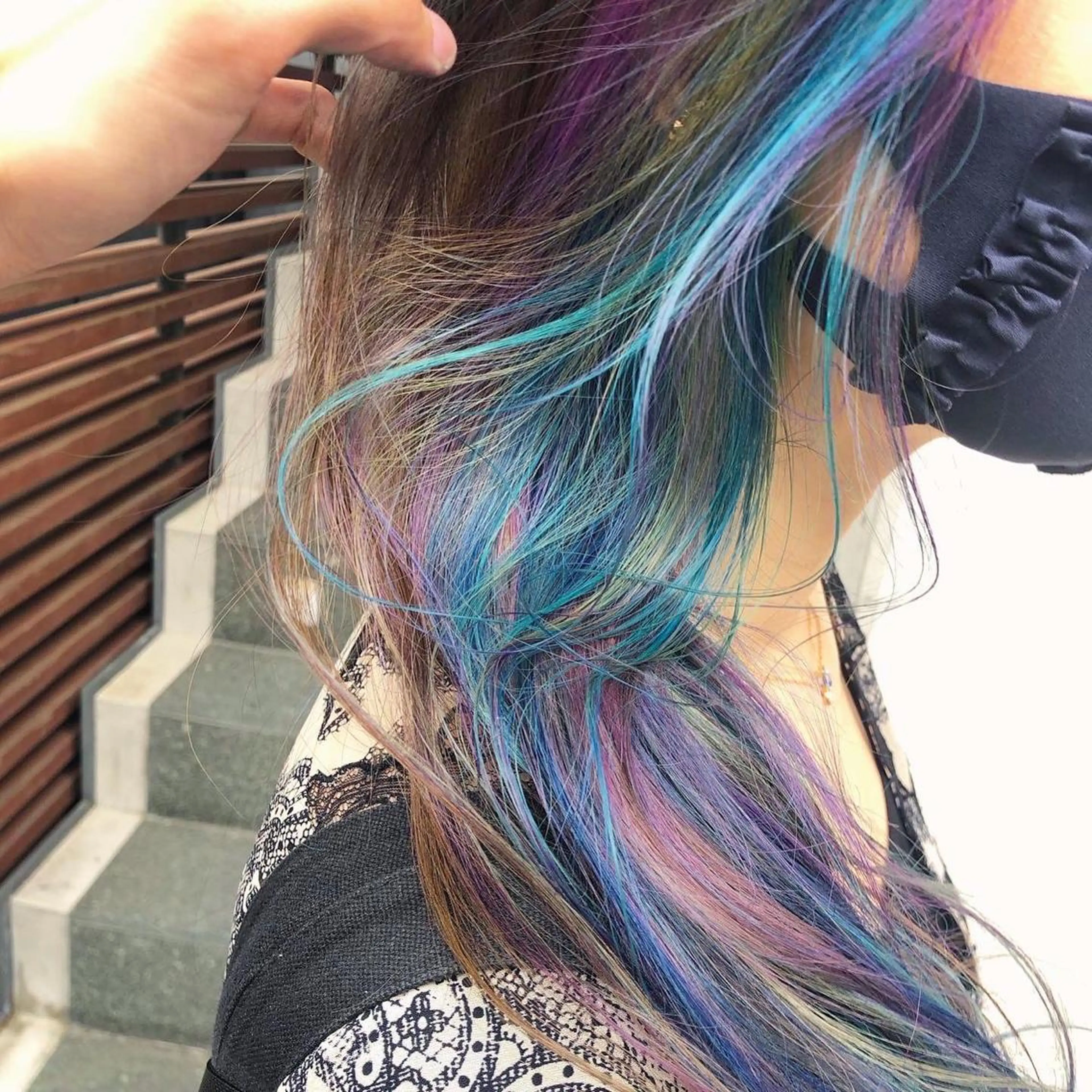 ロング カラー ショートボブ アッシュ バレイヤージュ ミストバング ベージュカラー カット ヘアカラー トリートメント 原宿サロン代表 デザインカラー伊藤卓のヘアスタイル