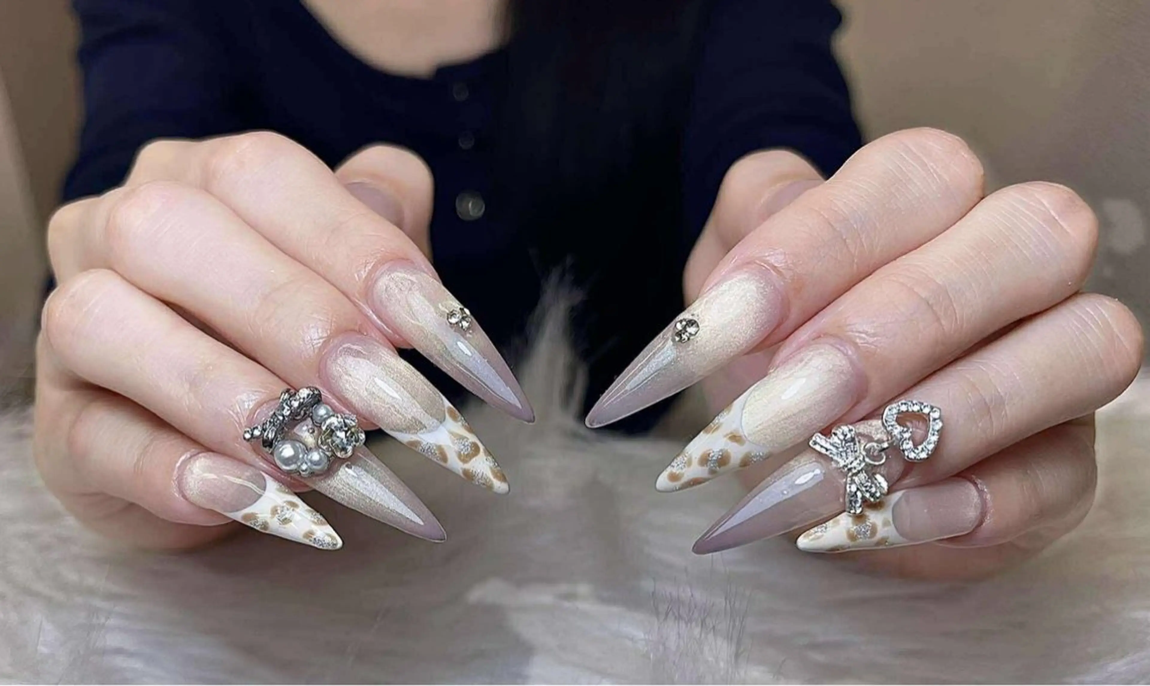 ネイル アートネイル 成人式 ジェルネイル ニュアンスネイル 夏ネイル ハンドネイル Jenn Nail Salonのネイルデザイン