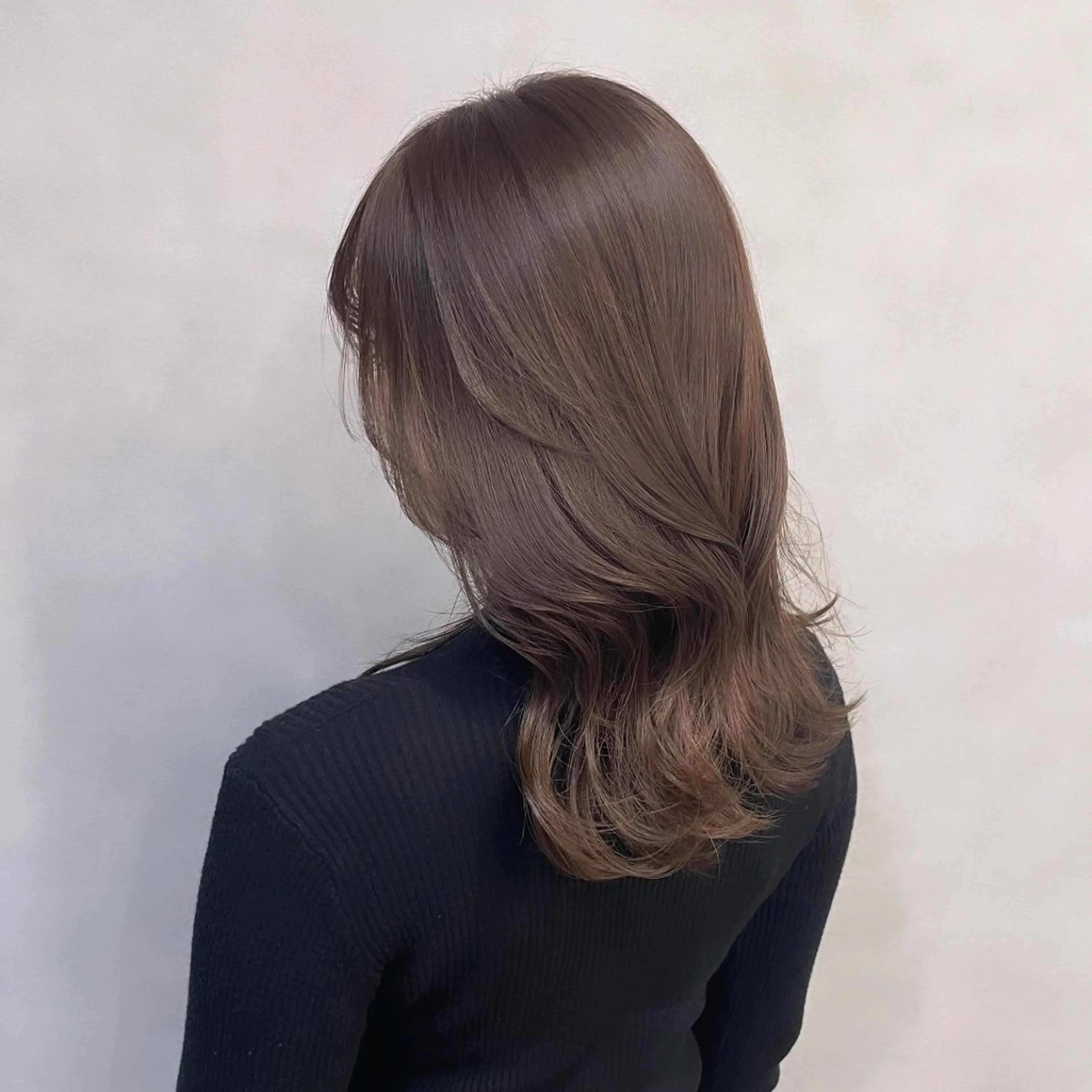 セミロング カラー ブラウンカラー ショコラブラウン 透明感カラー 髪質改善 レイヤーカット カット ヘアカラー Rui/透明感カラー 暖色/レイヤーカットのヘアスタイル