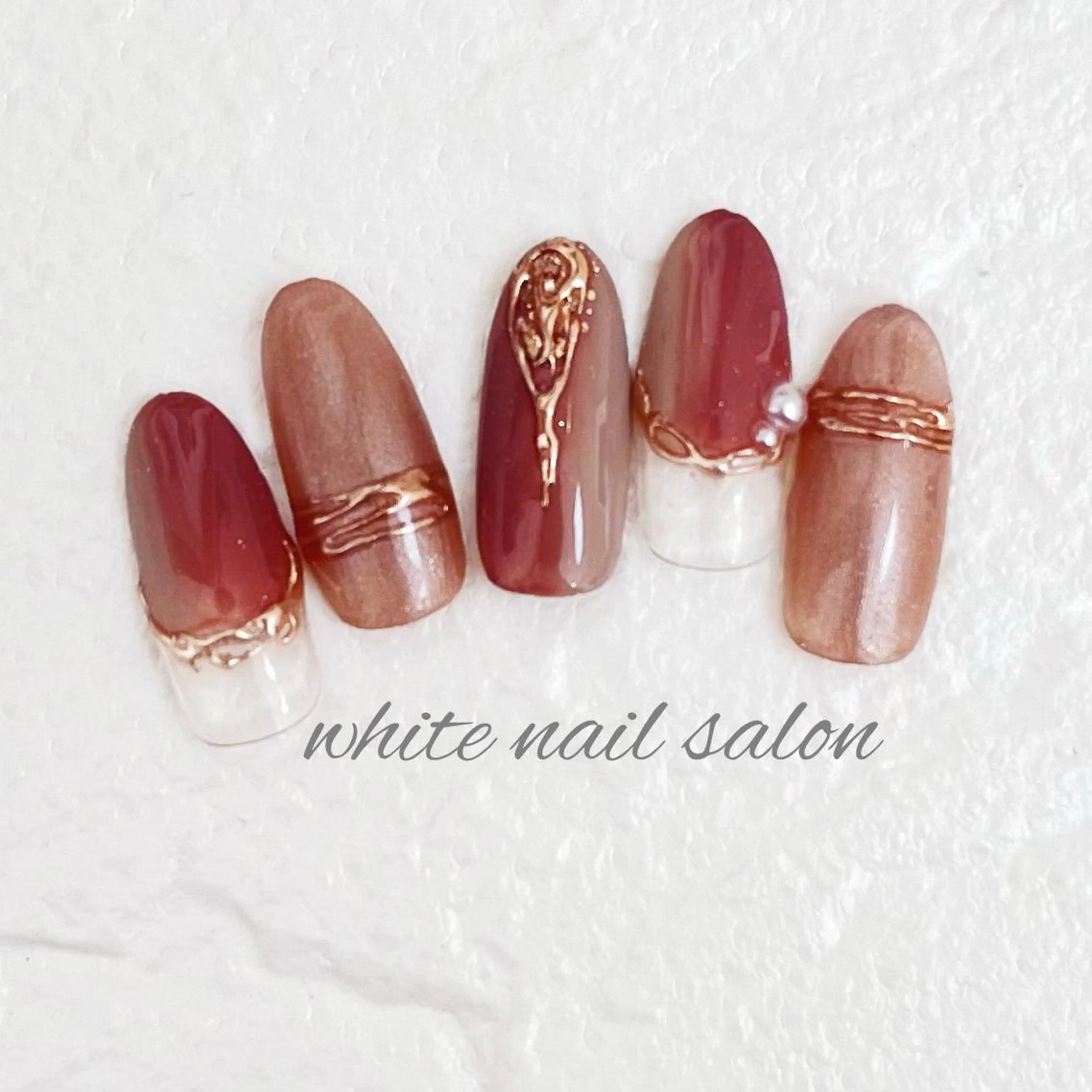 ネイル フットネイル ジェルネイル ハードジェル ラメ(グリッター) 持ち込み ハンドネイル white nail salonのネイルデザイン