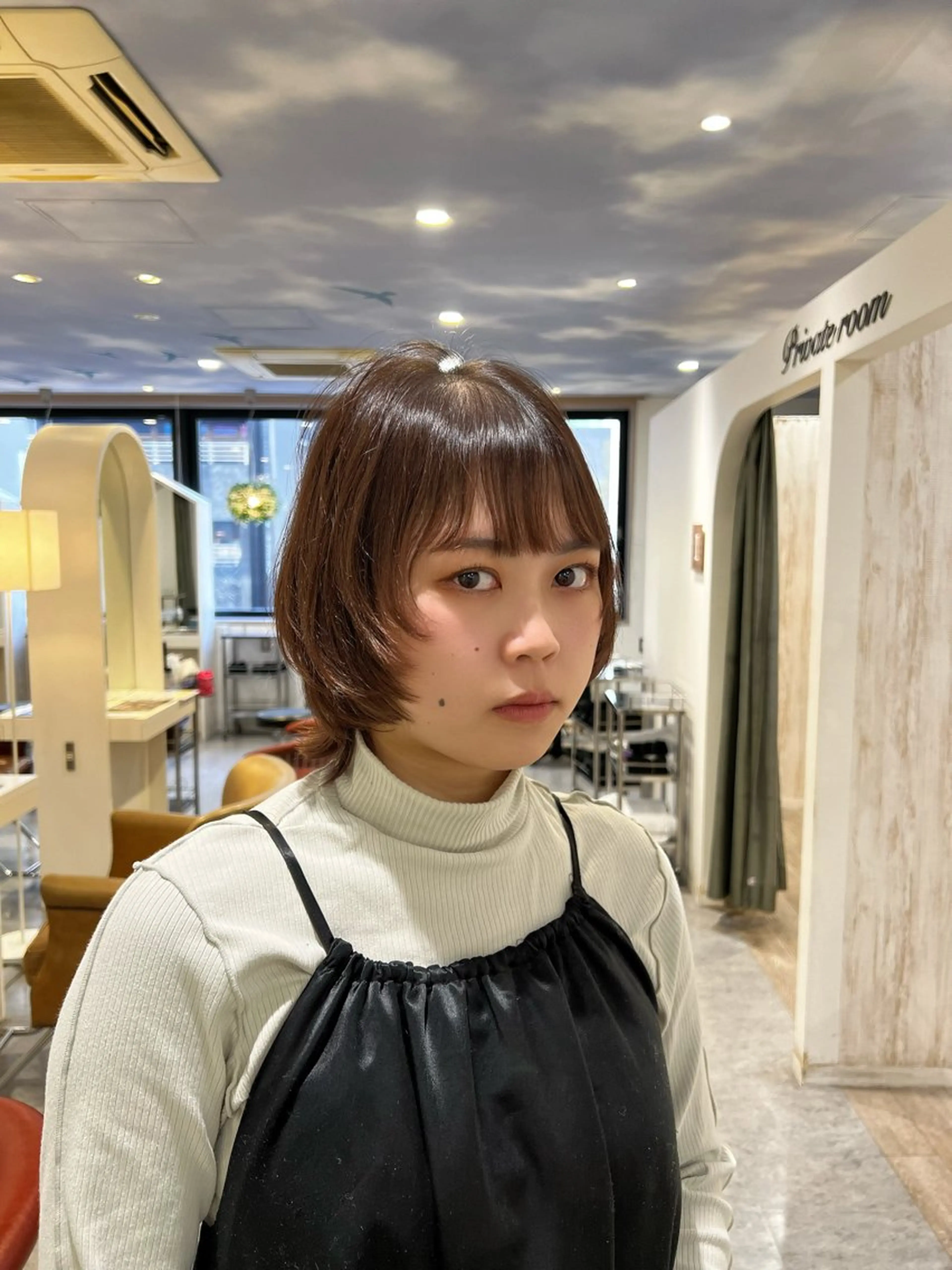 ミディアム ウルフカット Aman  D'or所属・ショート/ボブ/東 千耀のヘアスタイル