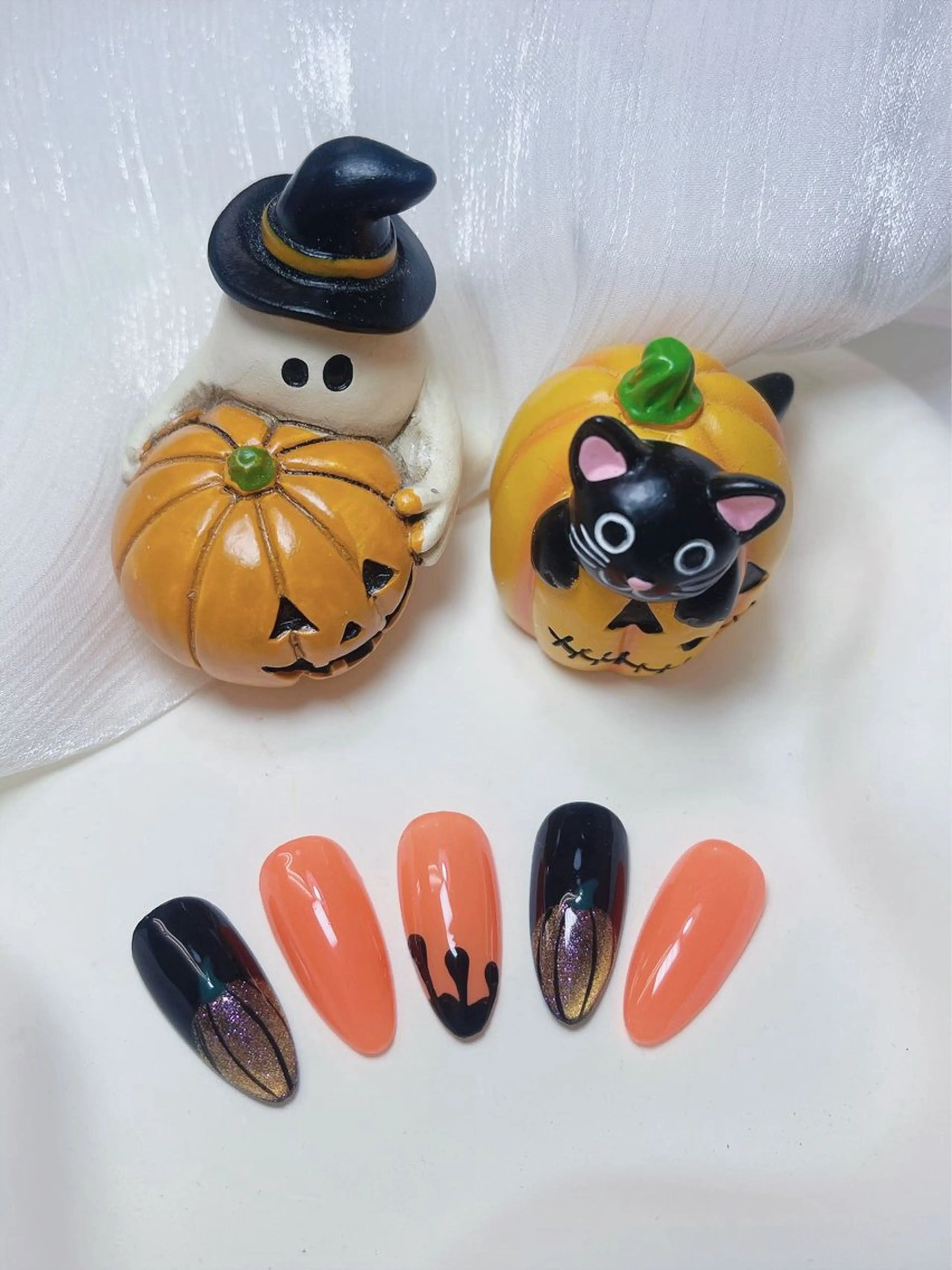 ネイル チークネイル フレンチネイル グラデーション ハロウィン キラキラネイル 陳 rinaのネイルデザイン