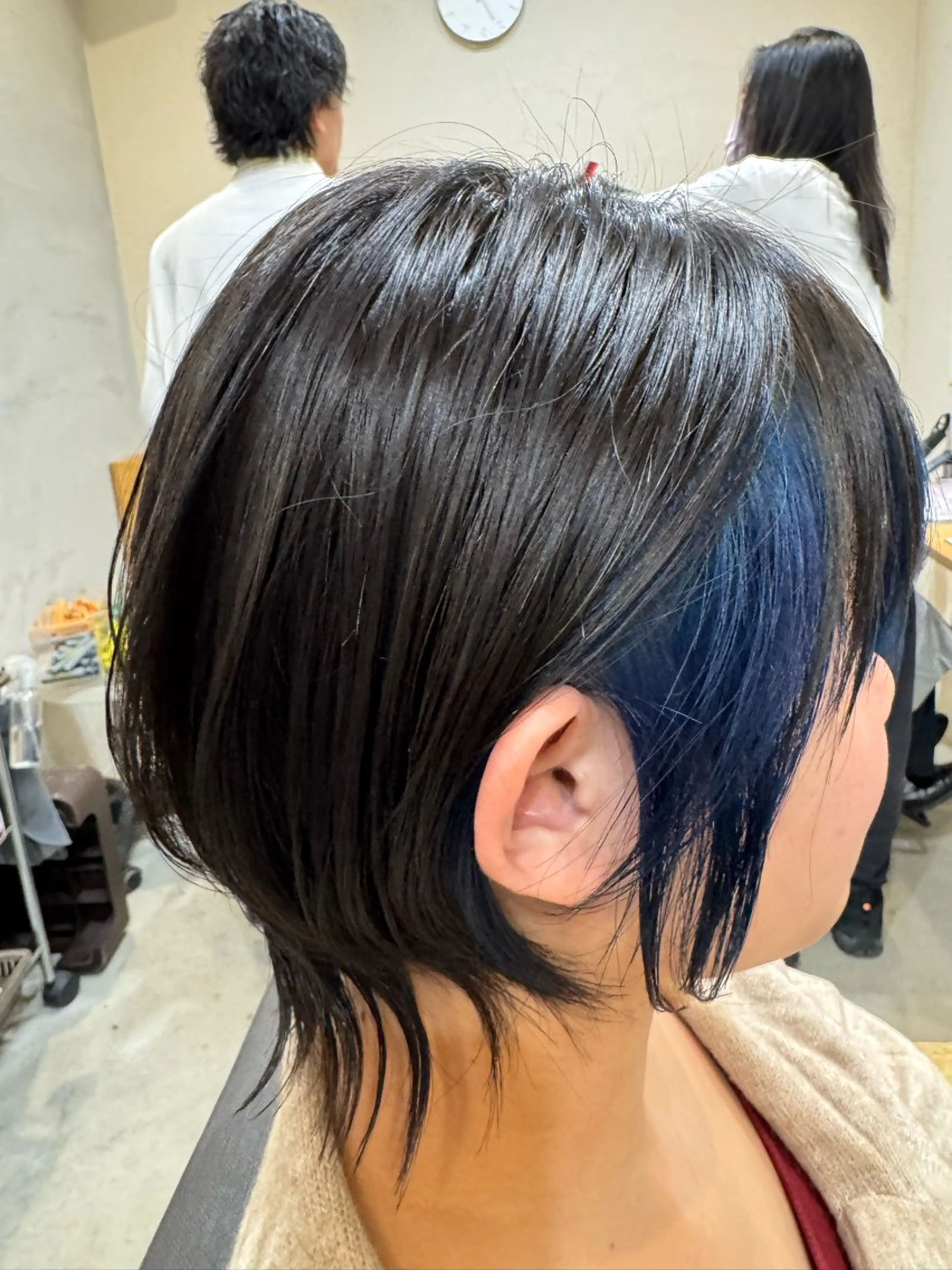 ショート ヘアカラー 笹川 桃歌のヘアスタイル