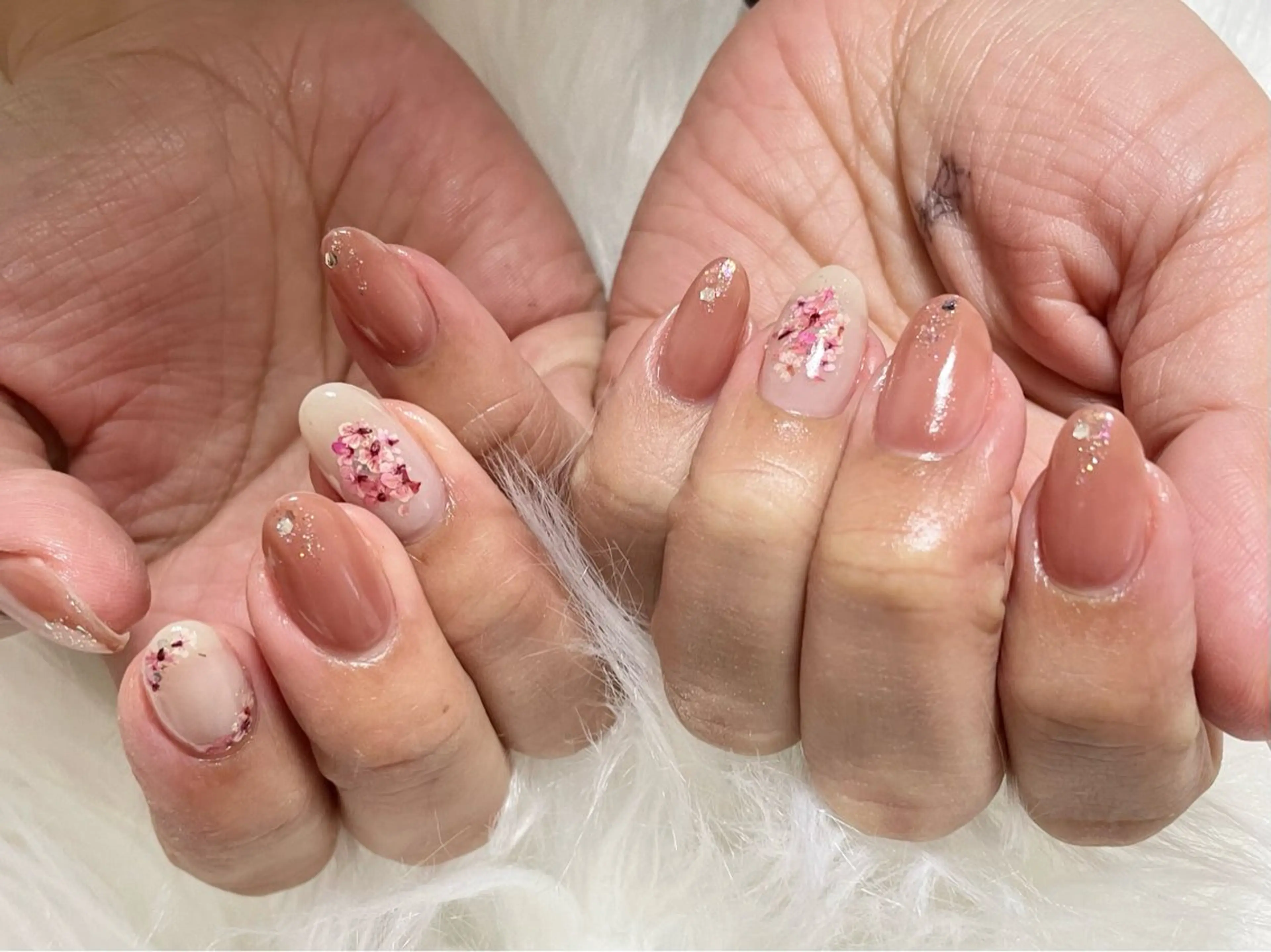 ネイル ハンドネイル nail salon HIRUKANAのネイルデザイン