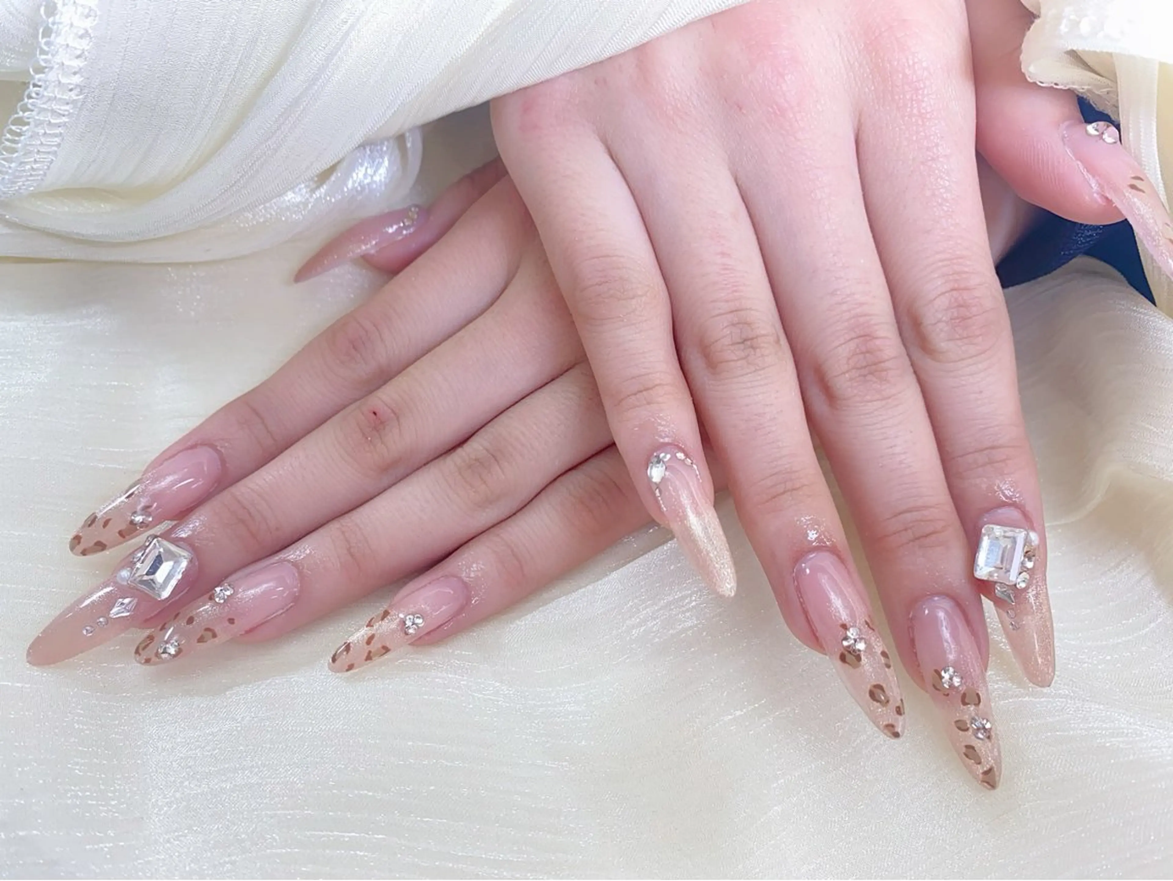 ネイル Bella Nail Salon 【パラジェル／フィルイン／長さ出し】所属・Bella Nail Salonパラジェルのネイルデザイン