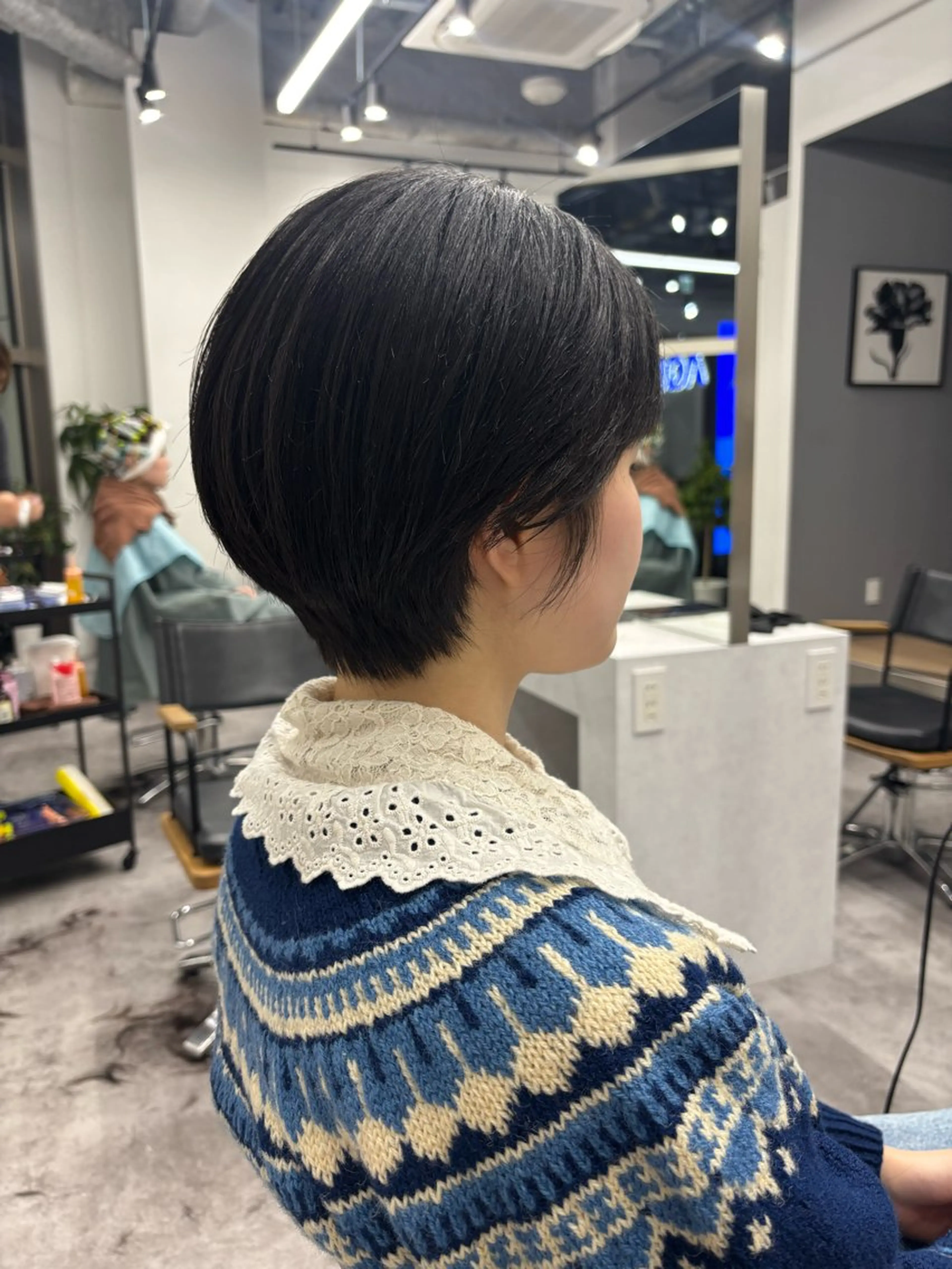 ショート カラー ヘアアレンジ マエダ アズミ🌱のヘアスタイル