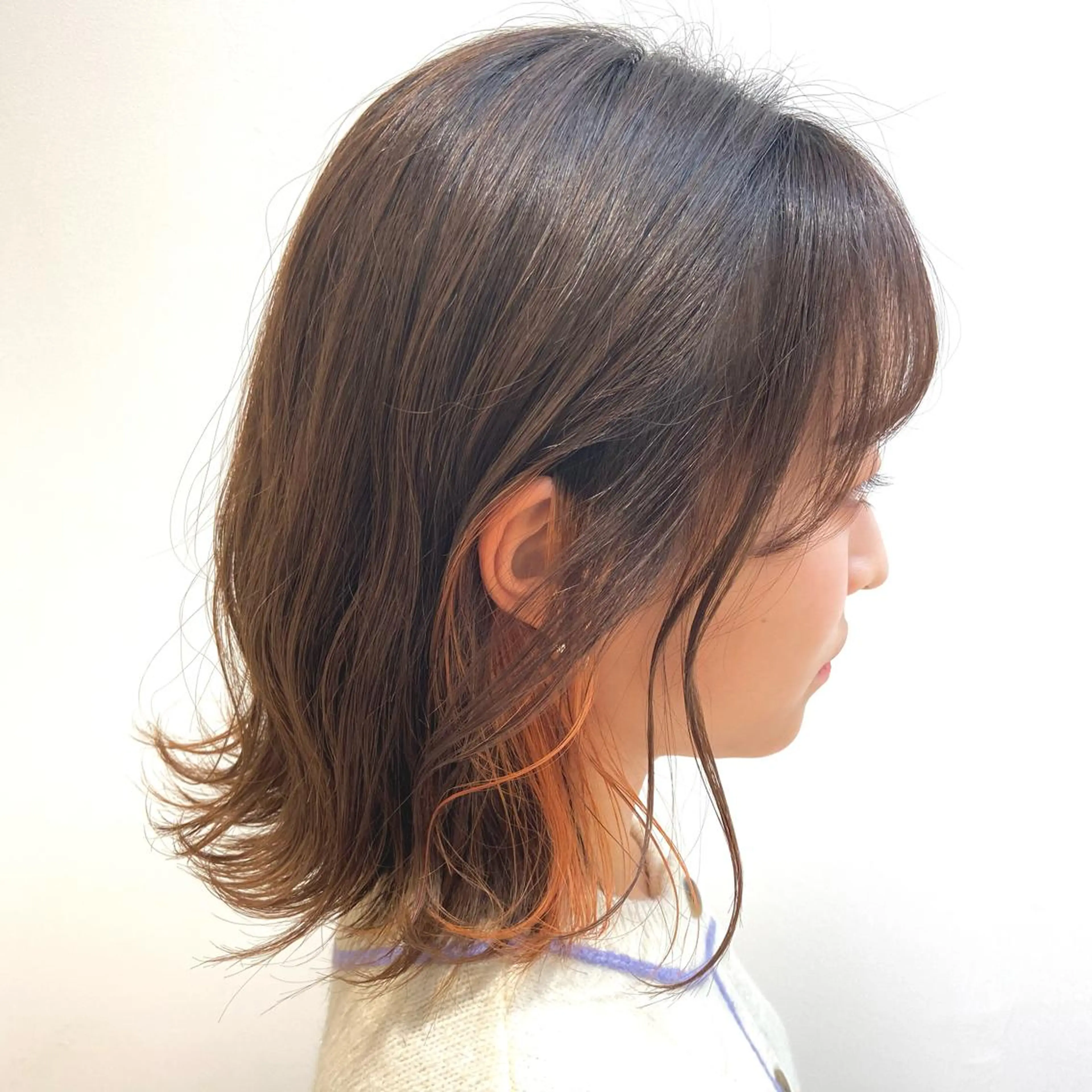 ミディアム loca by tree所属・うる艶暖色カラー HARUNAのヘアスタイル