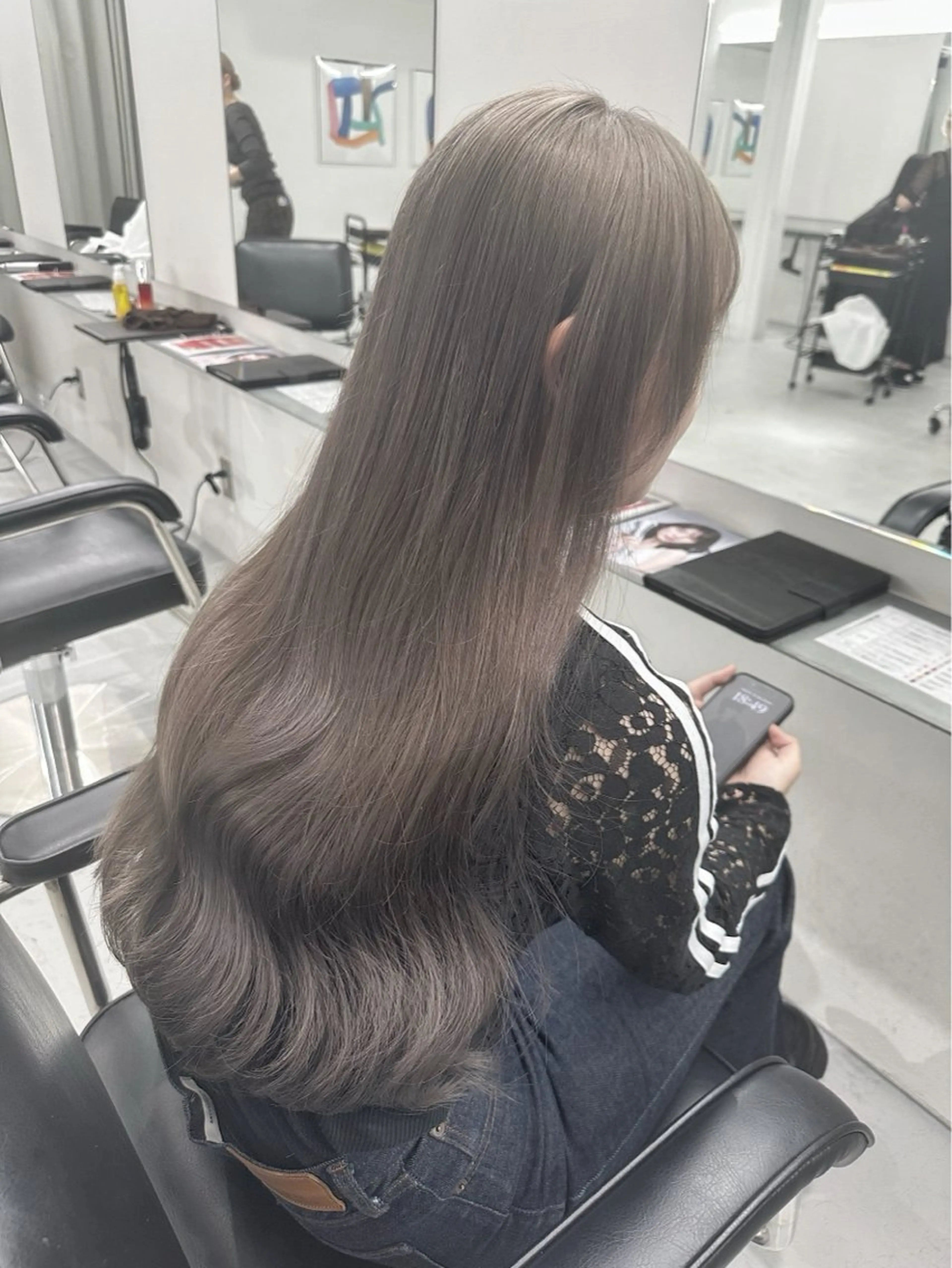 ロング カット ヘアカラー トリートメント ベージュカラー🕊️ 新潟駅/谷口大海のヘアスタイル