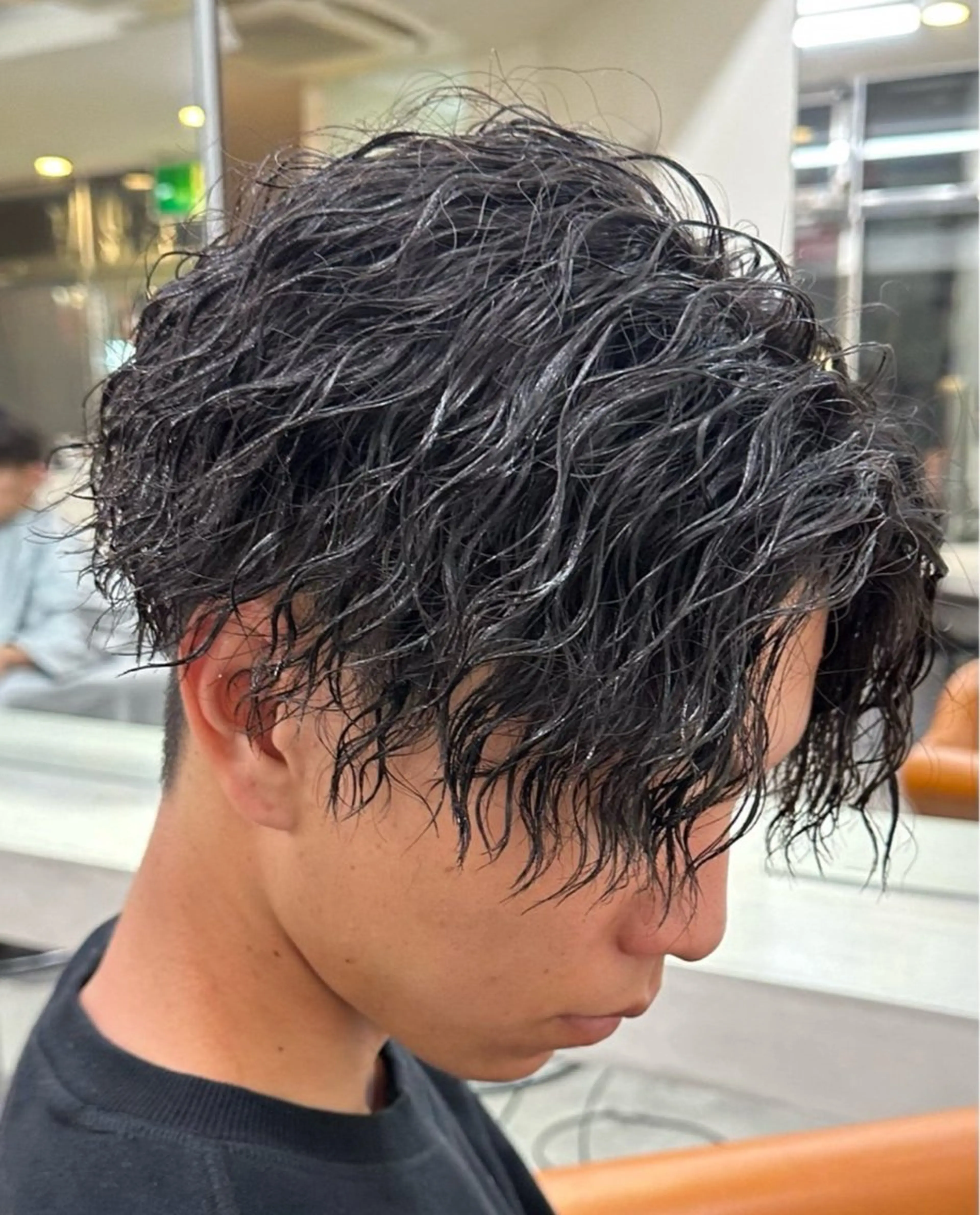 【平日限定クーポン】✨メンズカット＋各種パーマ✨全てのパーマ可能です‼️無料トリートメント付‼️の写真