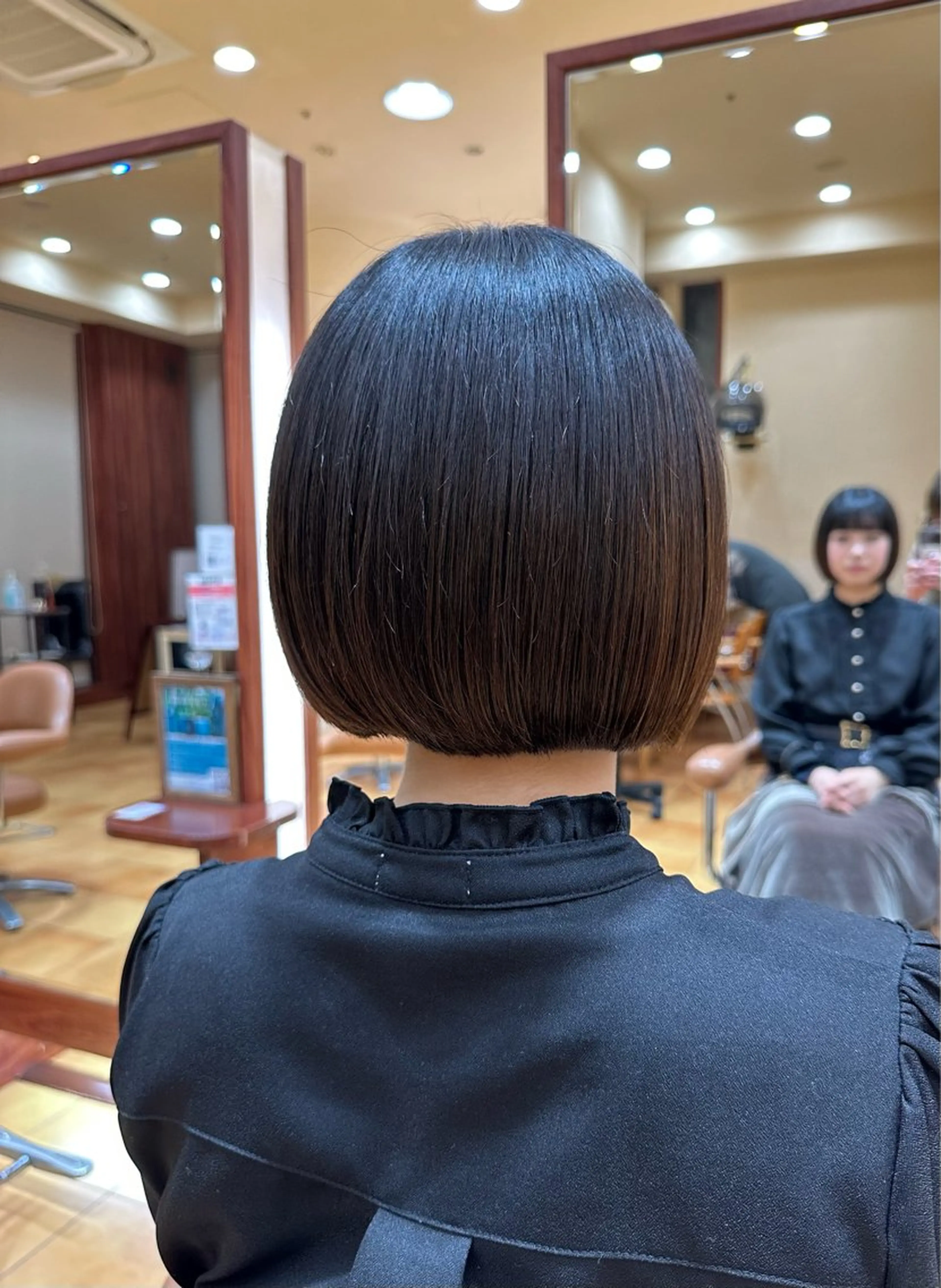 ミディアム カット パーマボブ/丸みボブ /くせ毛/とういのヘアスタイル