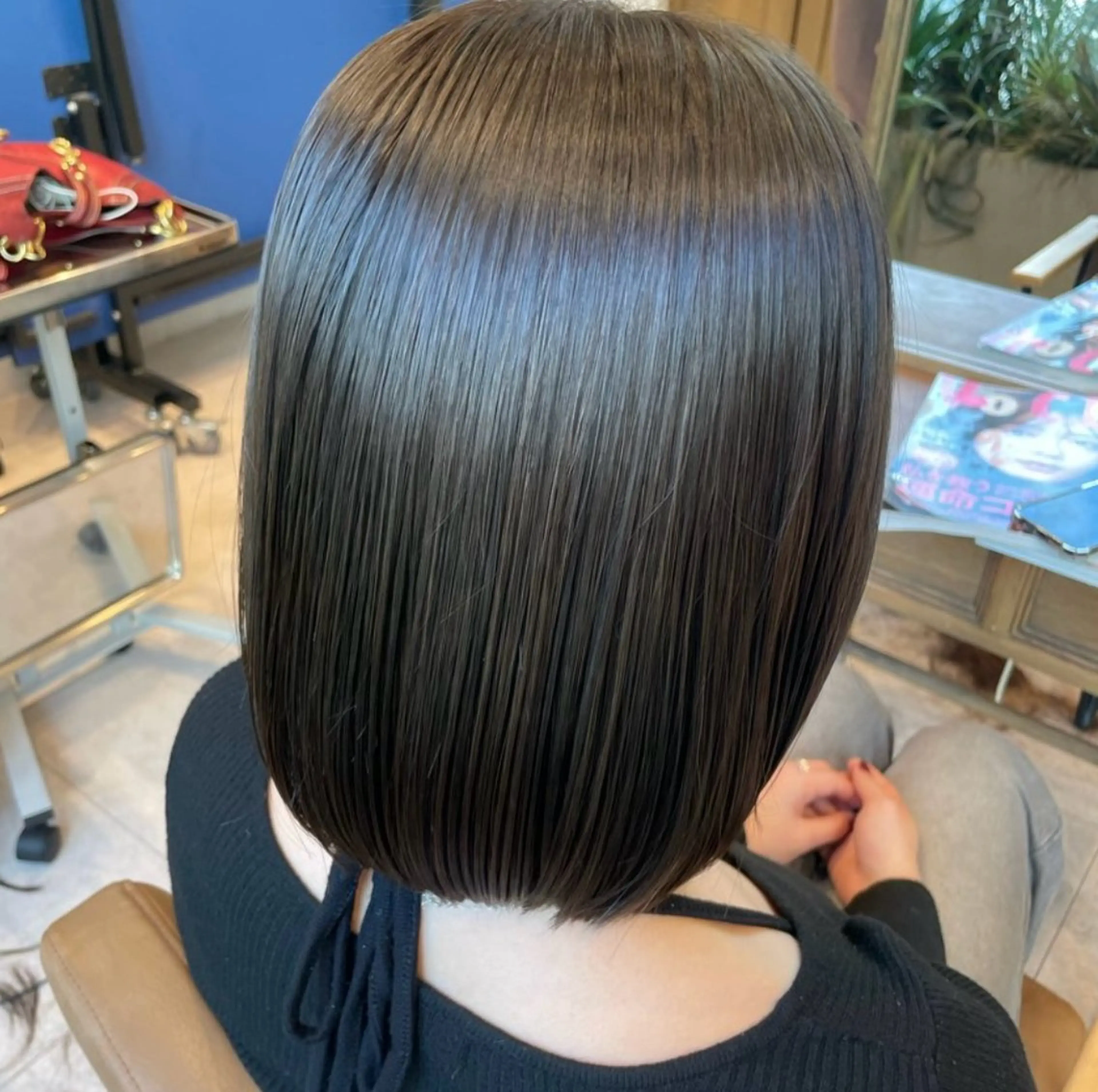 【プレミアム】シームレス髪質改善縮毛カット＋カラー＋最高峰Tr＋炭酸泉の写真