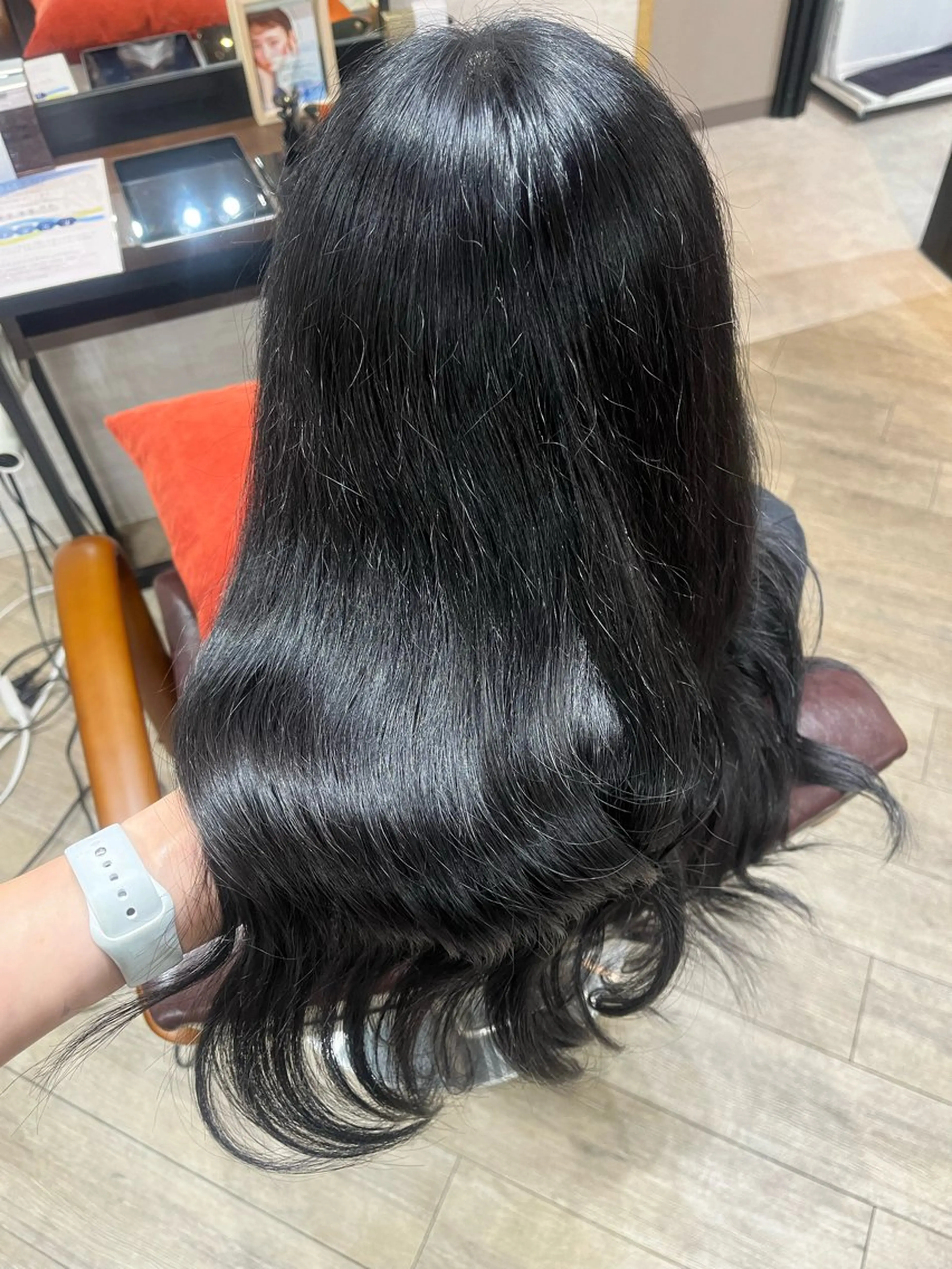 ロング カラー アッシュ アッシュブラック 黒髪 🫧ぷる艶カラー🫧 Yuubi🦩のヘアスタイル