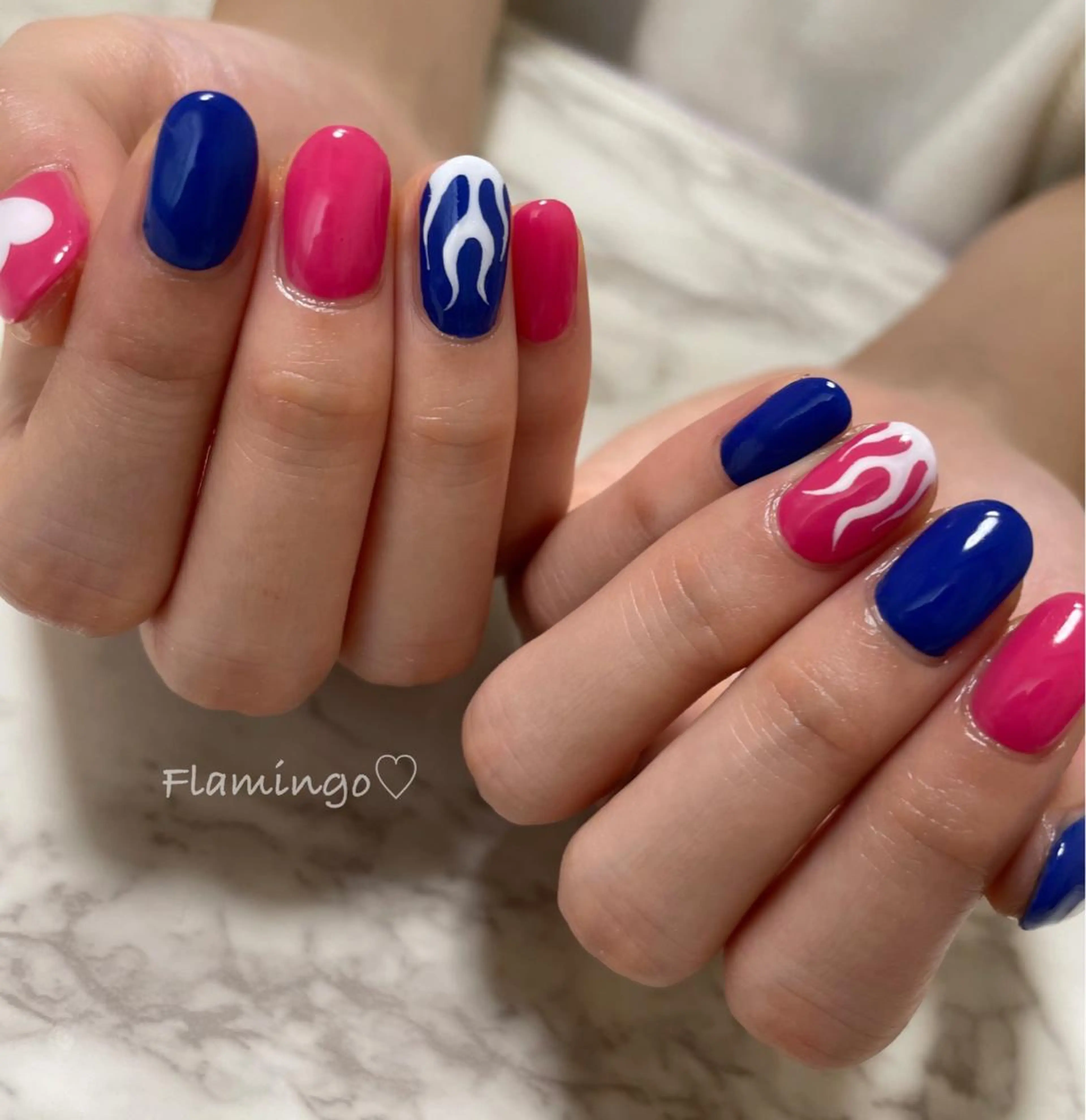 ネイル アートネイル ジェルネイル ハート ワンカラーネイル 春ネイル シンプル／上品／爪育 ☺︎Flamingoのネイルデザイン