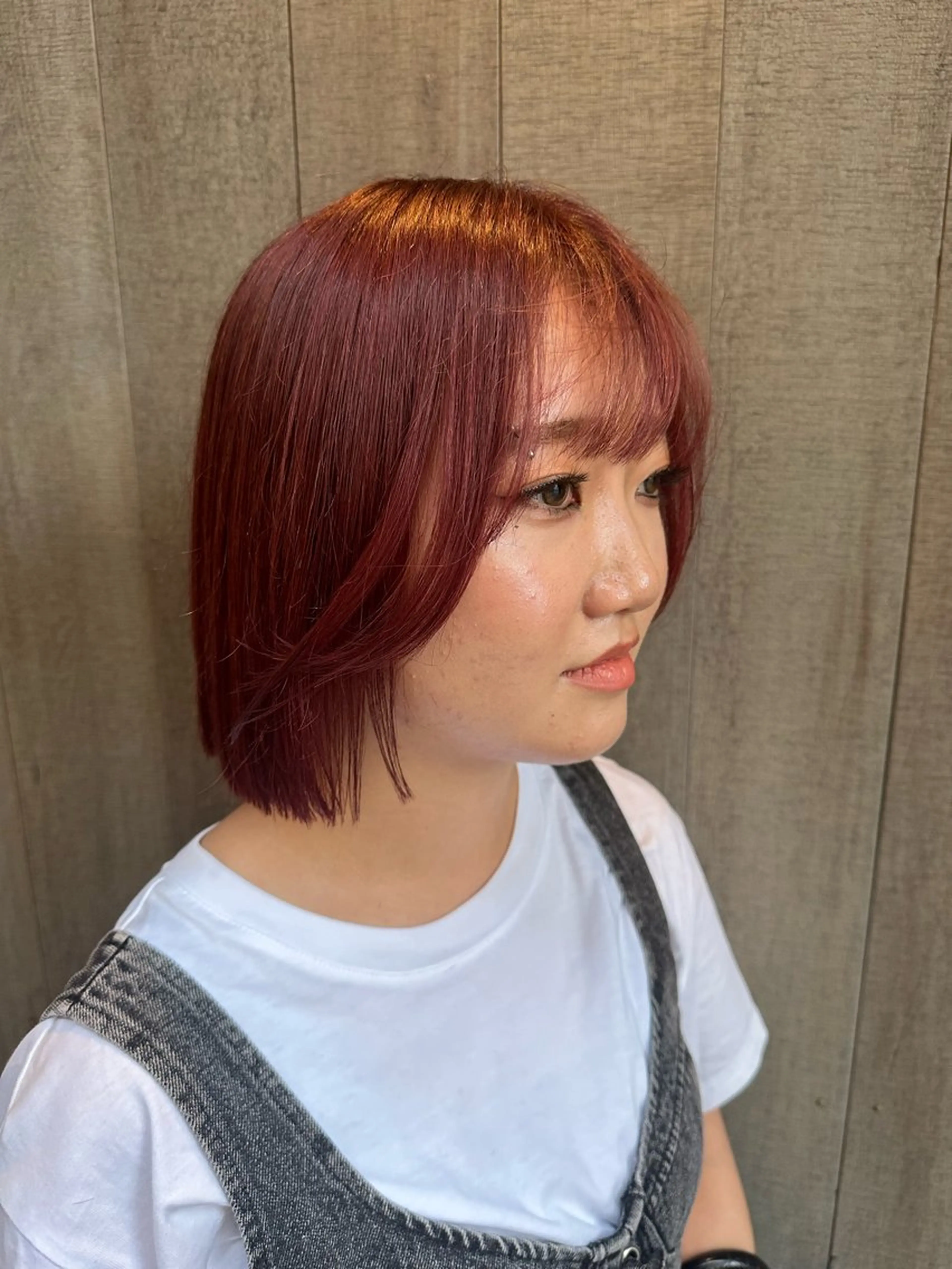 ショート カラー オレンジ ピンクカラー カット ヘアカラー ハイトーン/艶カラー /透明感カラー/みなのヘアスタイル